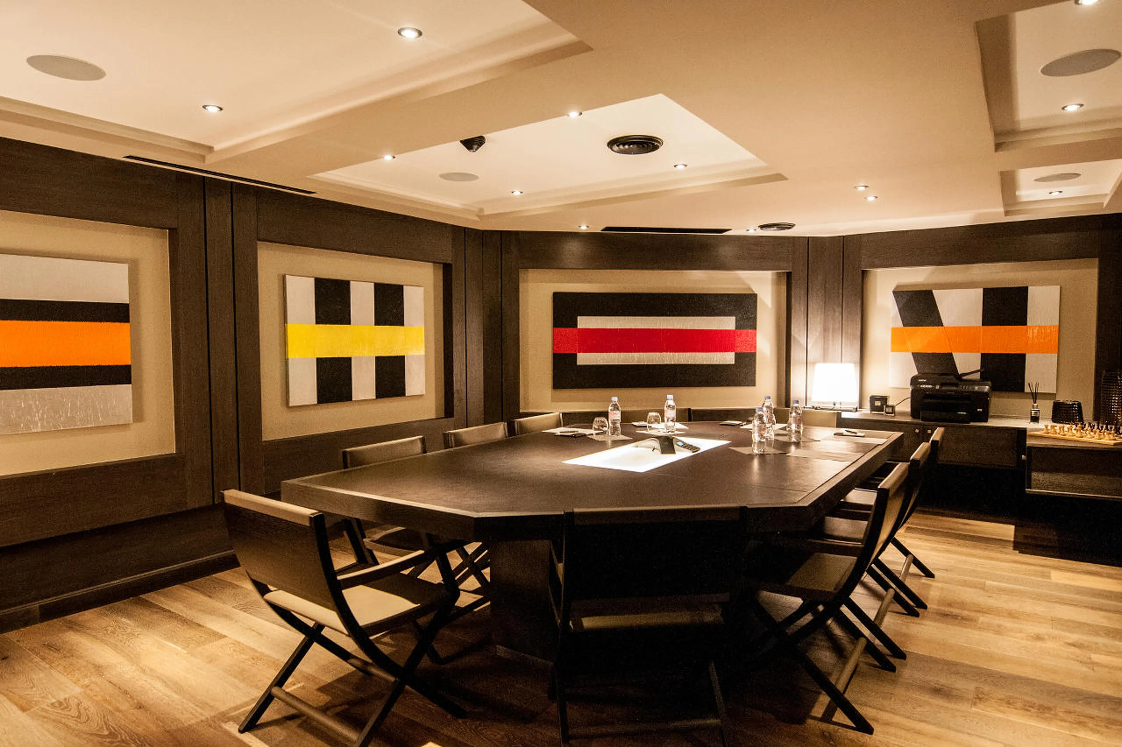 Games room in entertainment area of Chalet Art in Courchevel 1850