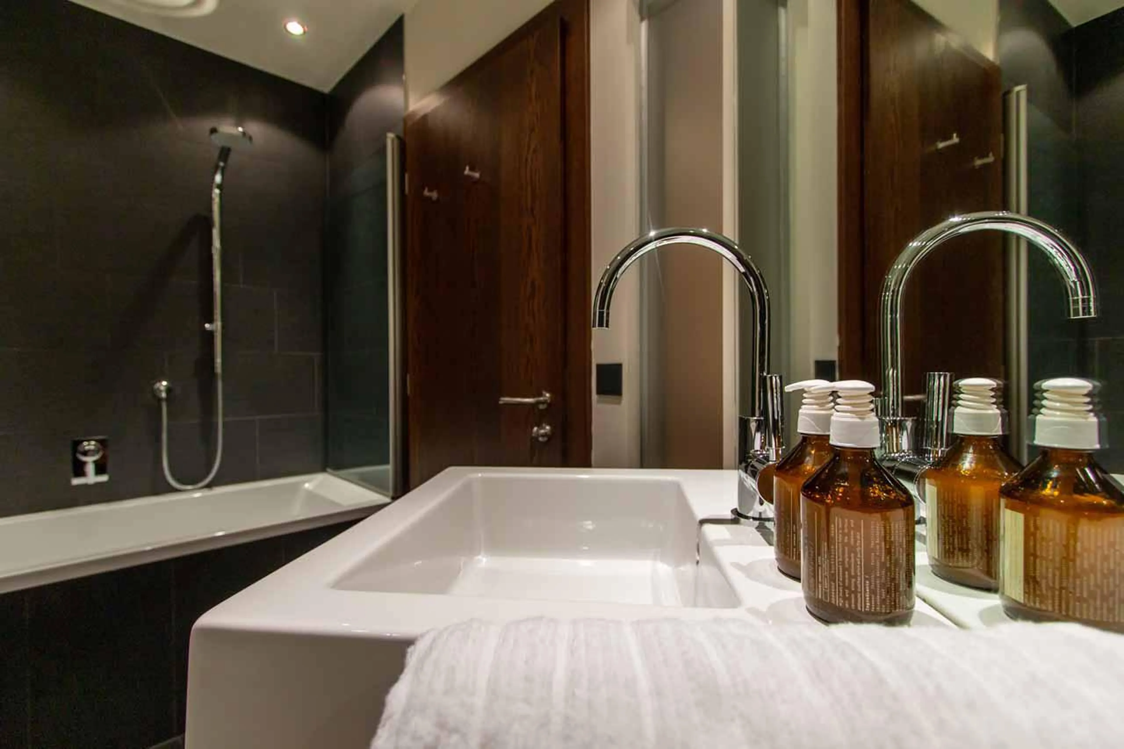 Bathroom three at Chalet Artemis in St Anton