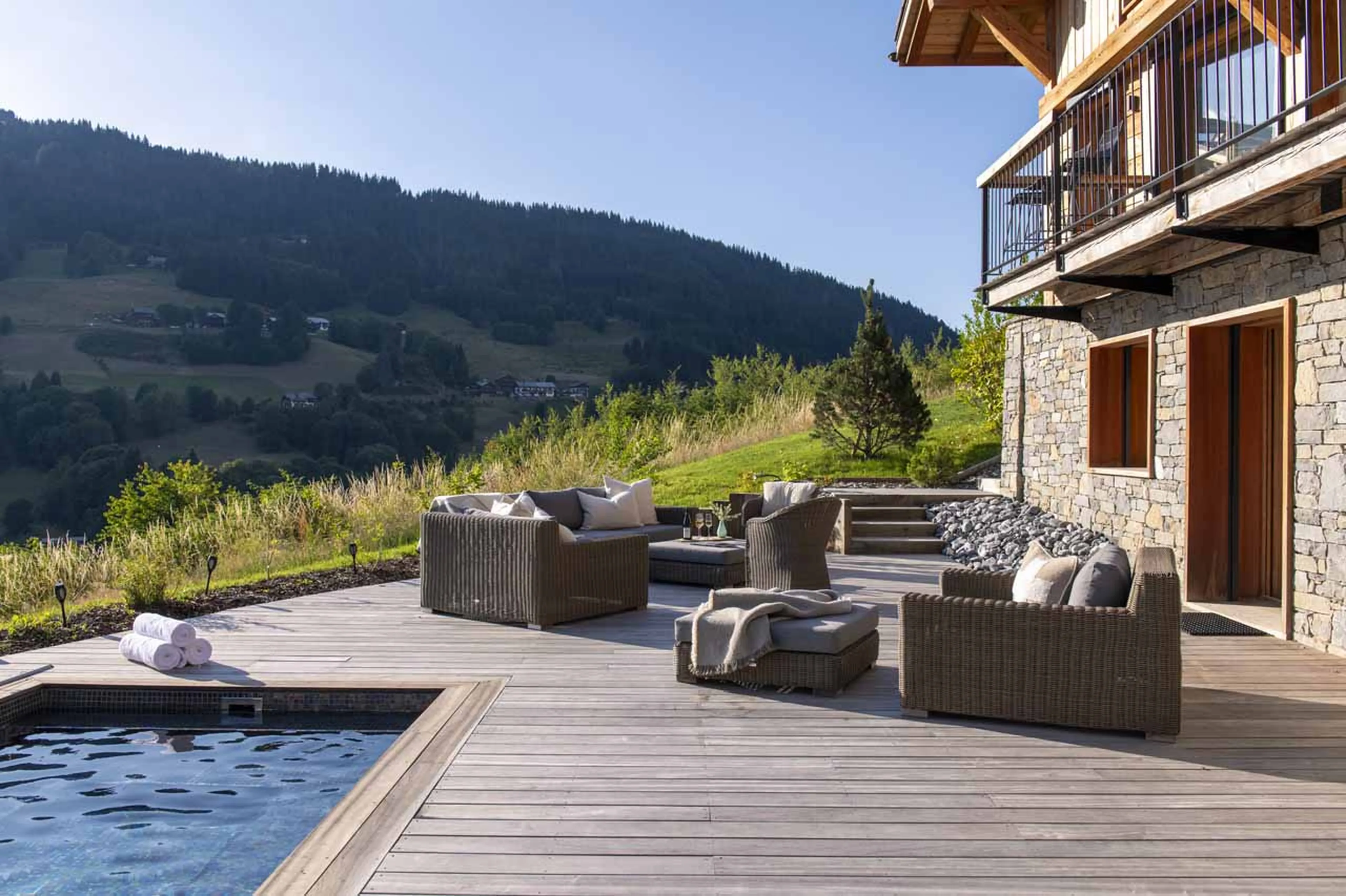 Terrace hot tub at Chalet Avalon in Les Gets