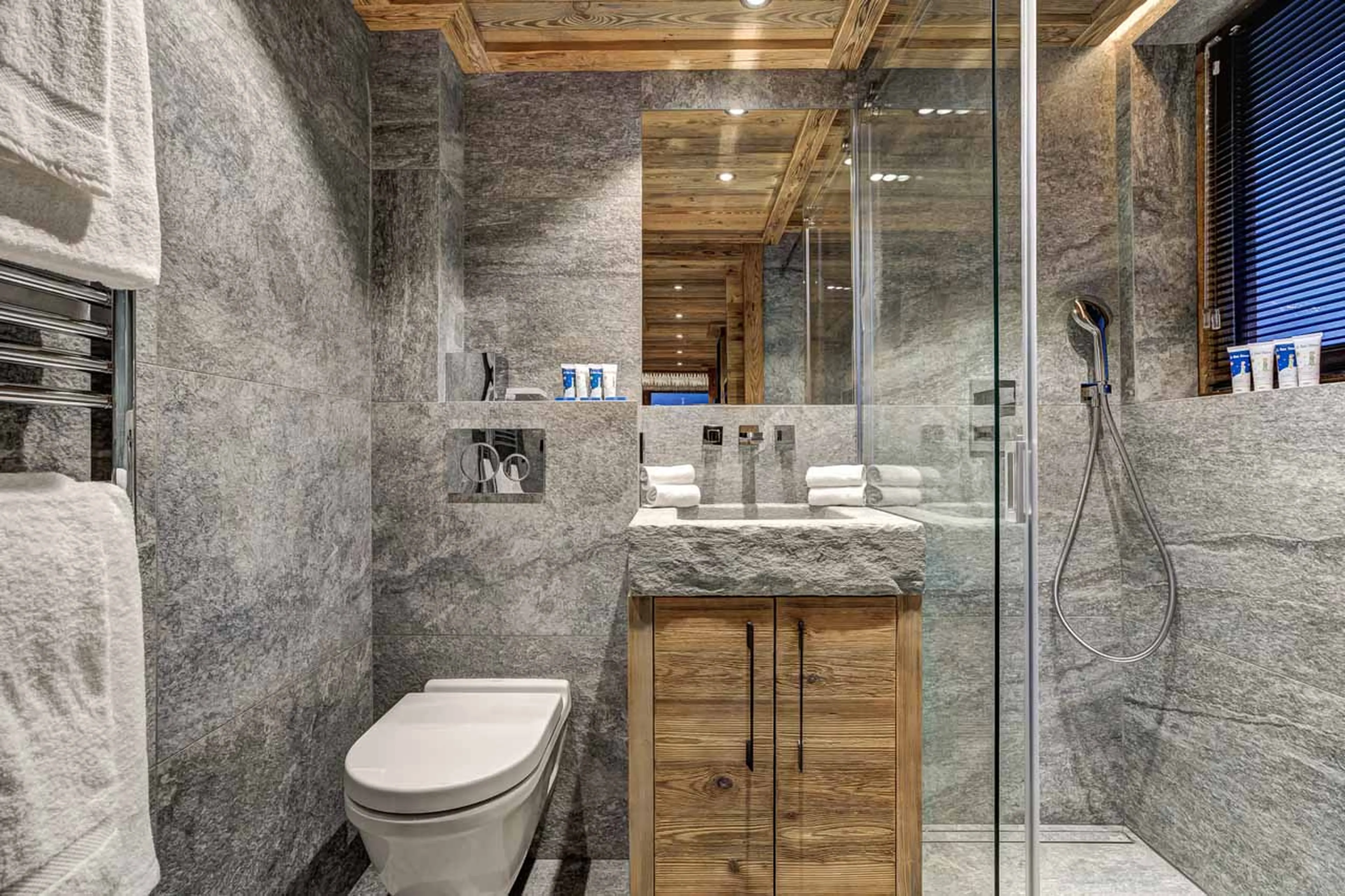 Bathroom five at Chalet Azurite in Chamonix