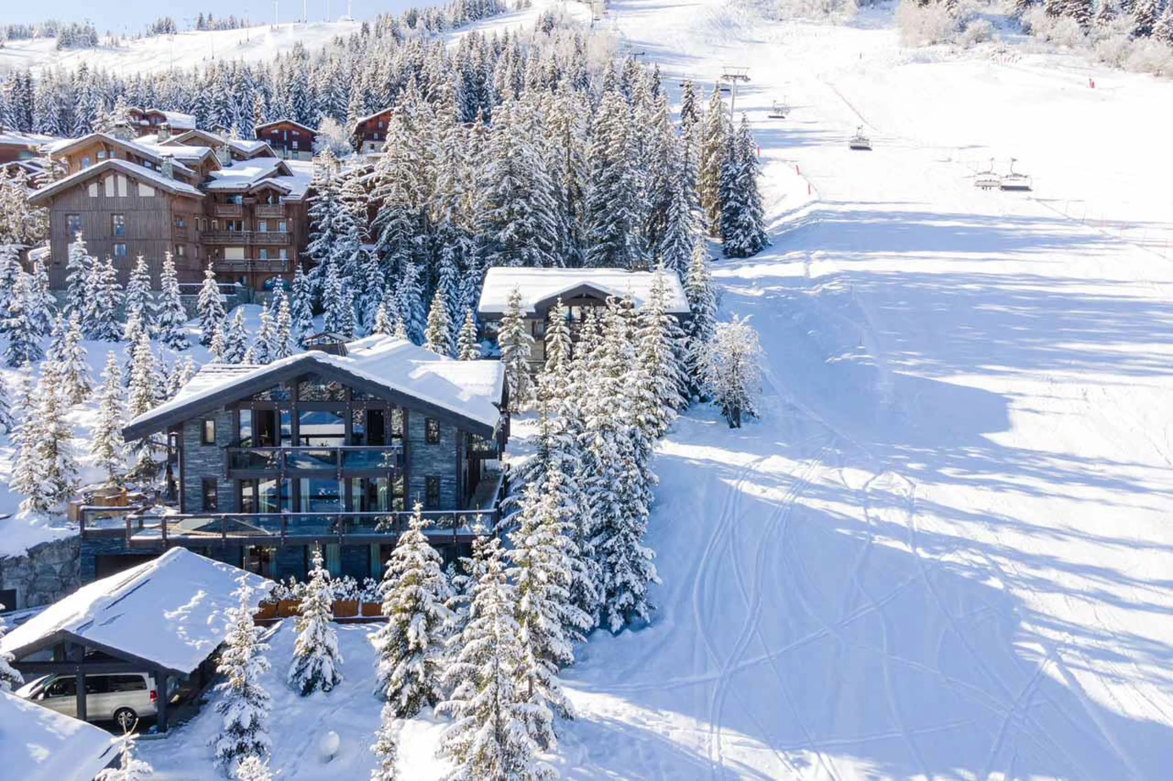 Chalet B in Courchevel 1850 has ski-in/ski-out access to the slopes