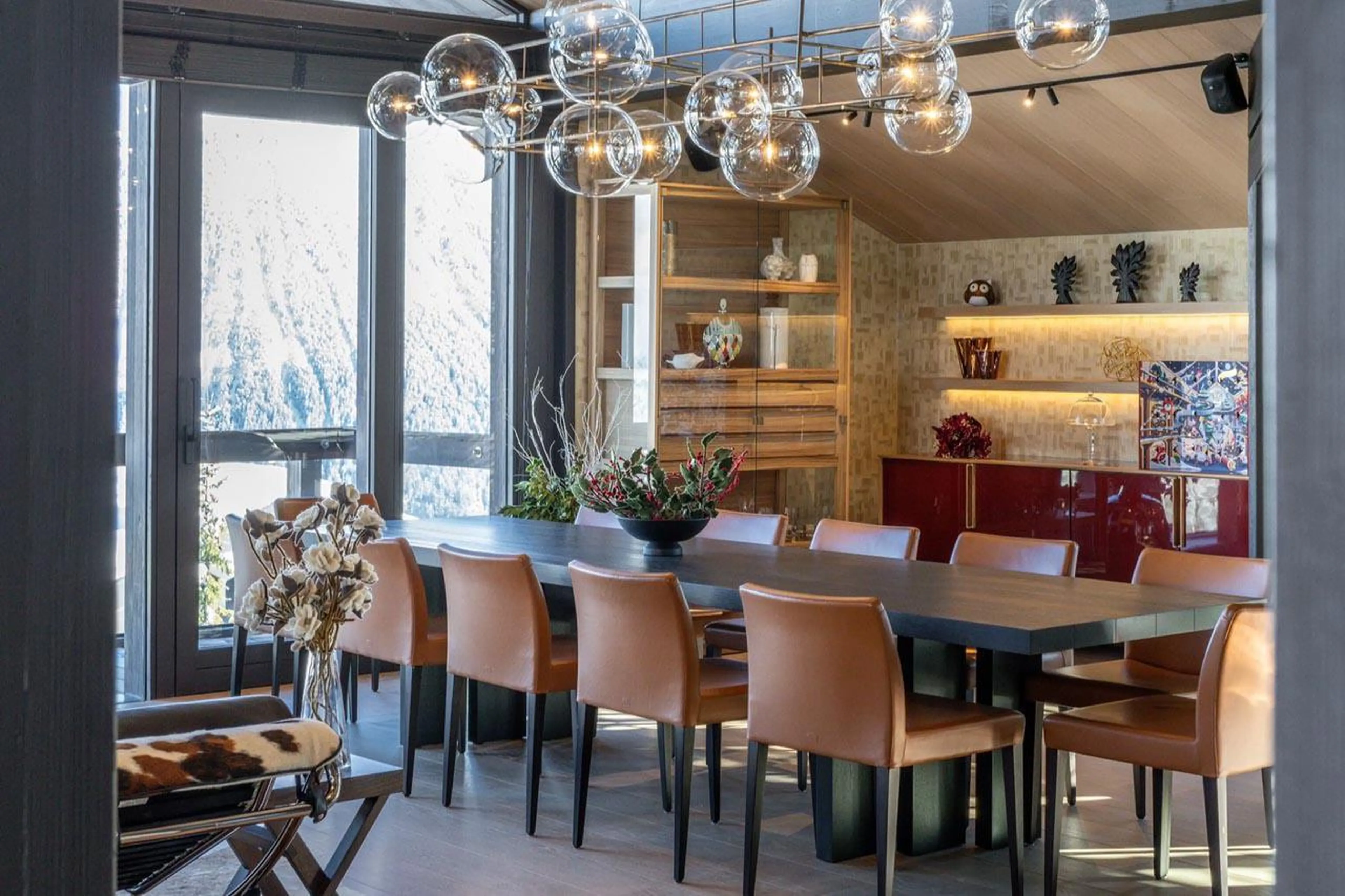 Large dining table at Chalet B in Courchevel 1850