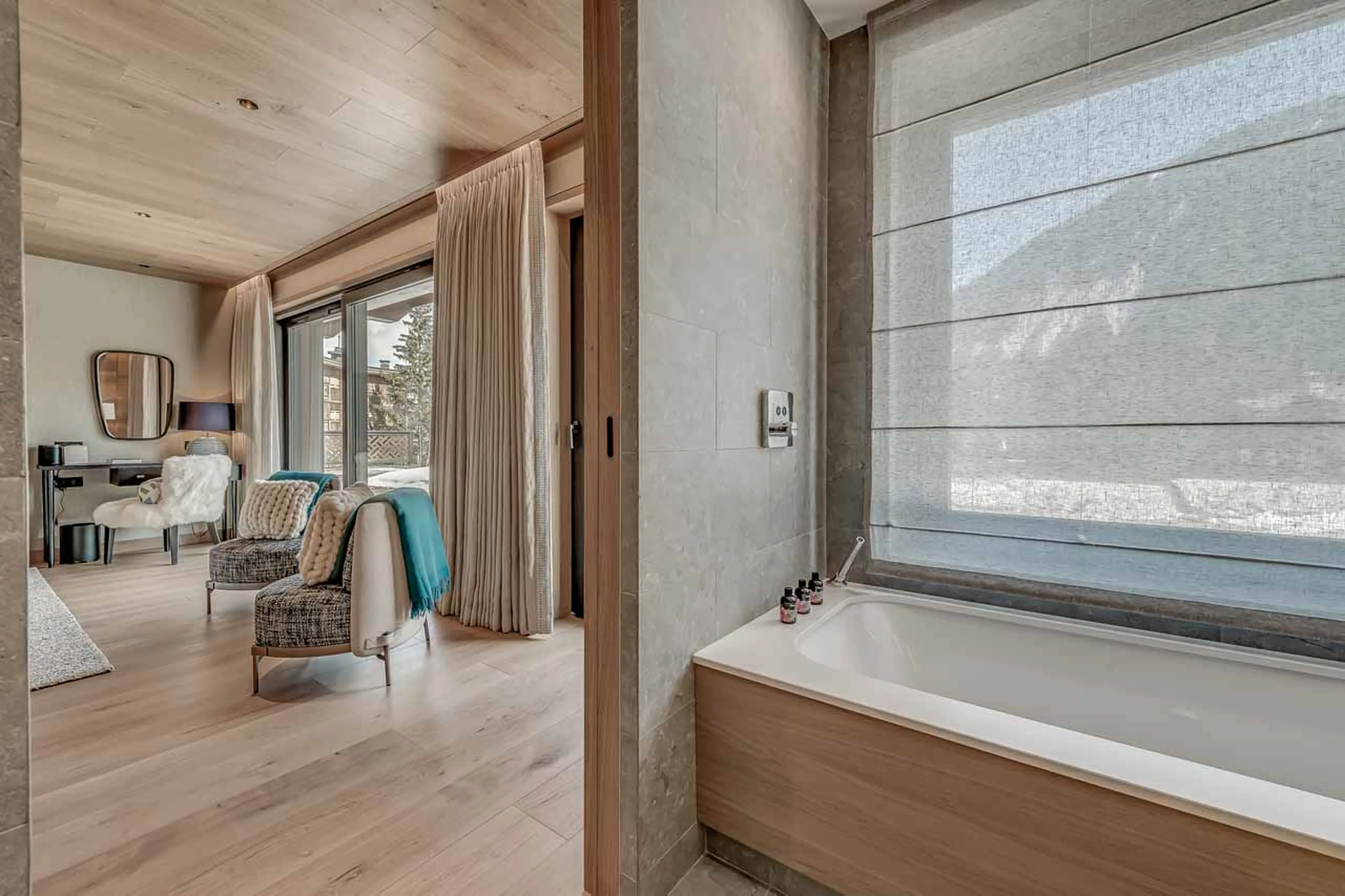 Access to en-suite at Chalet Bacchus in Courchevel 1650
