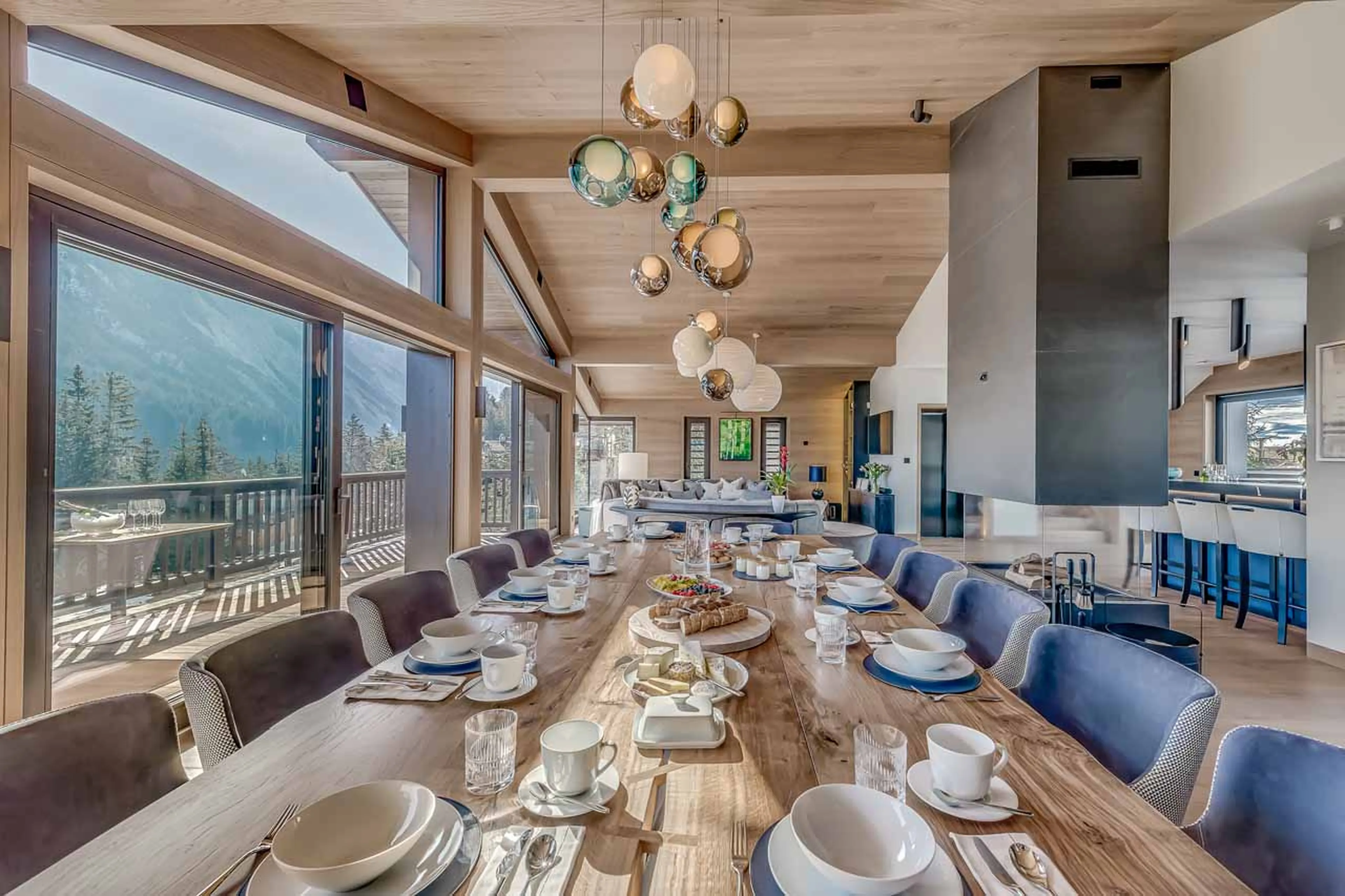 Dining table at Chalet Bacchus in Courchevel 1650