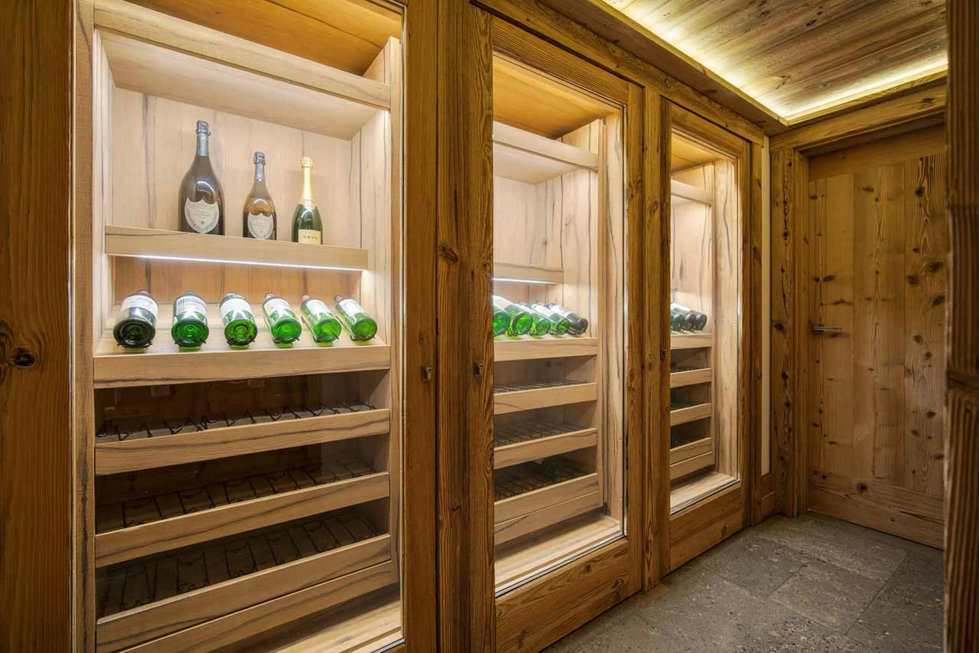 Well stocked wine cellar in Chalet Les Bastidons  in Courchevel 1850