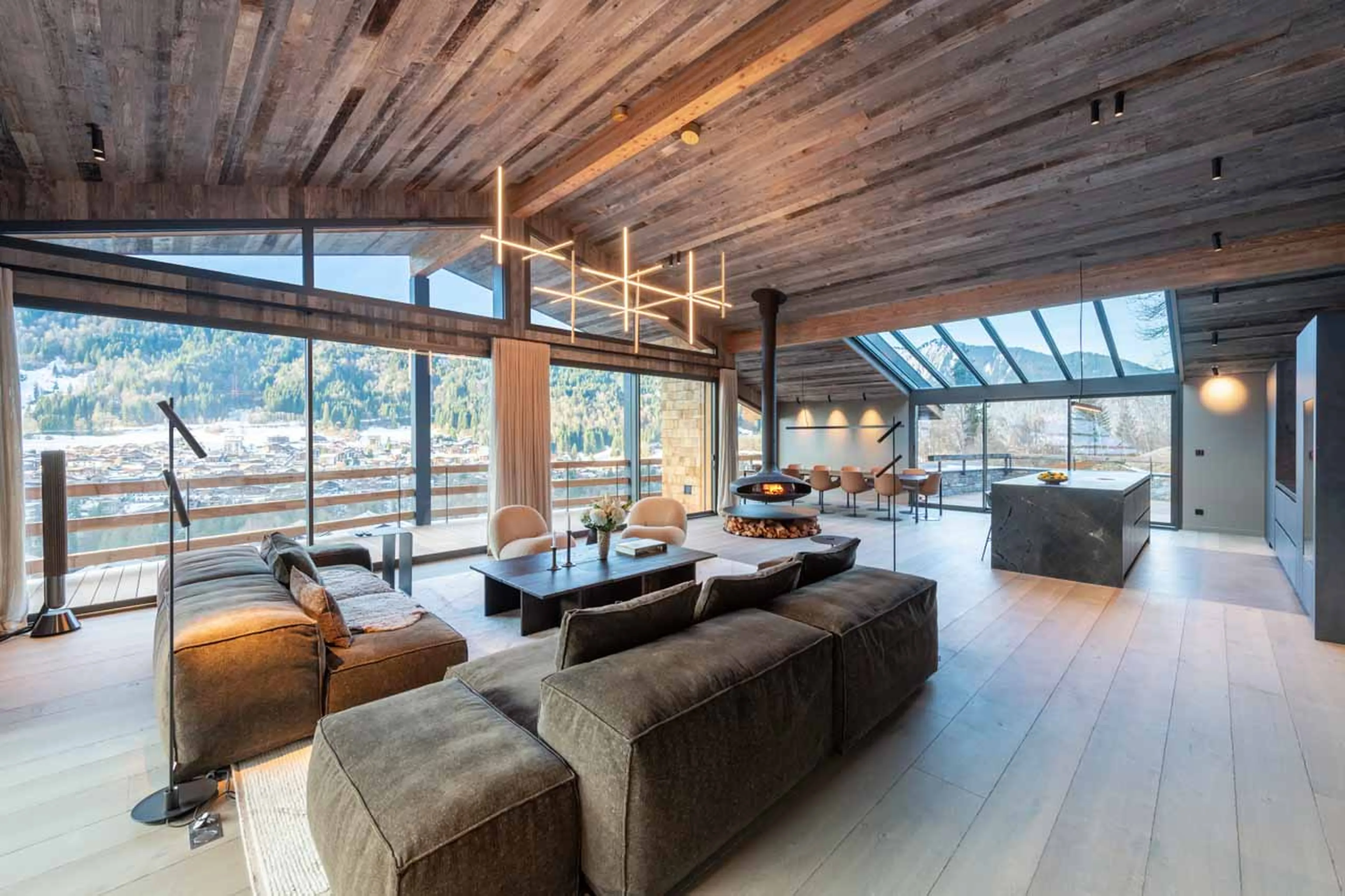 Living area day at Chalet Bisou in Morzine