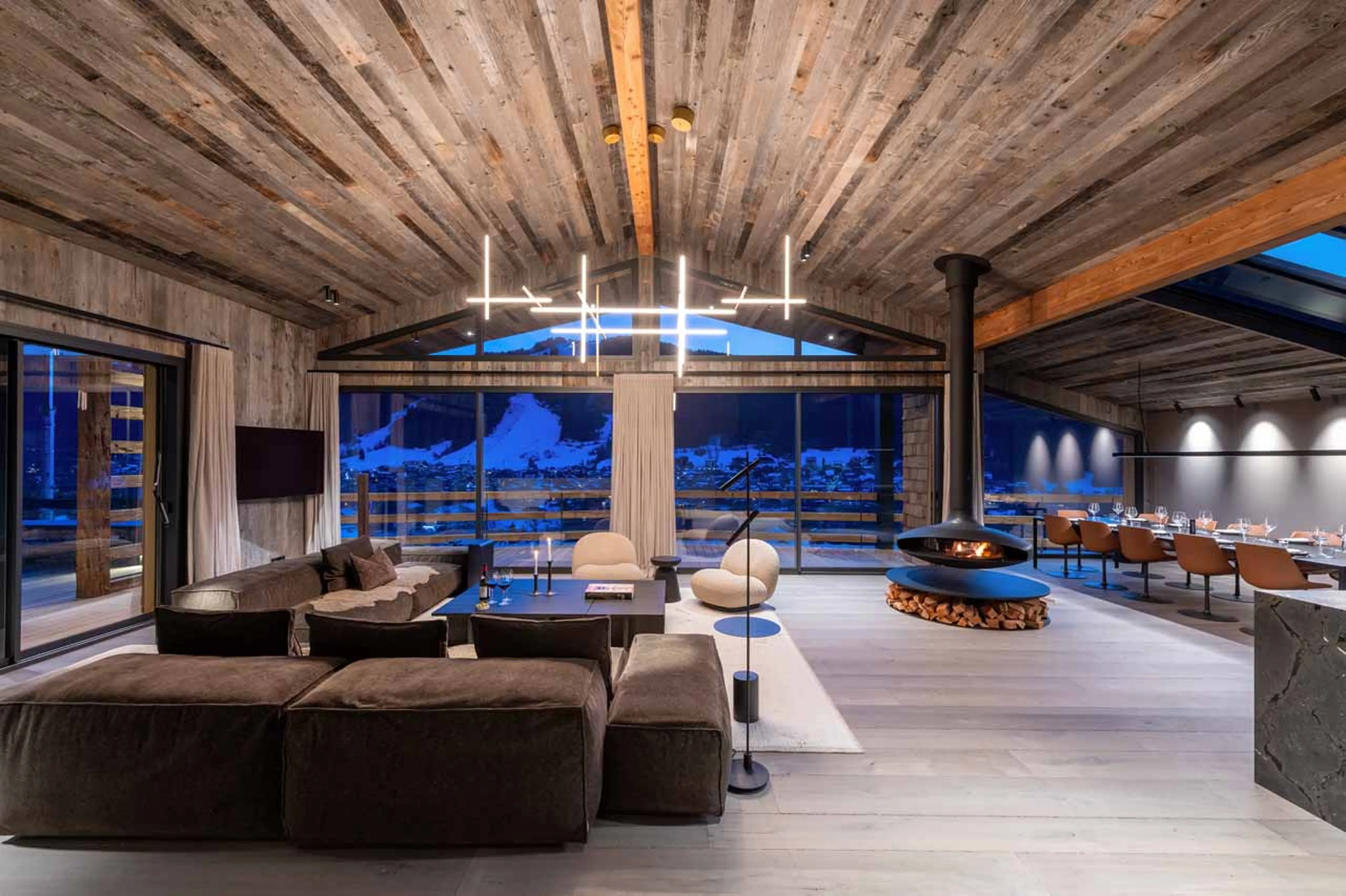 Living and dining area at Chalet Bisou in Morzine