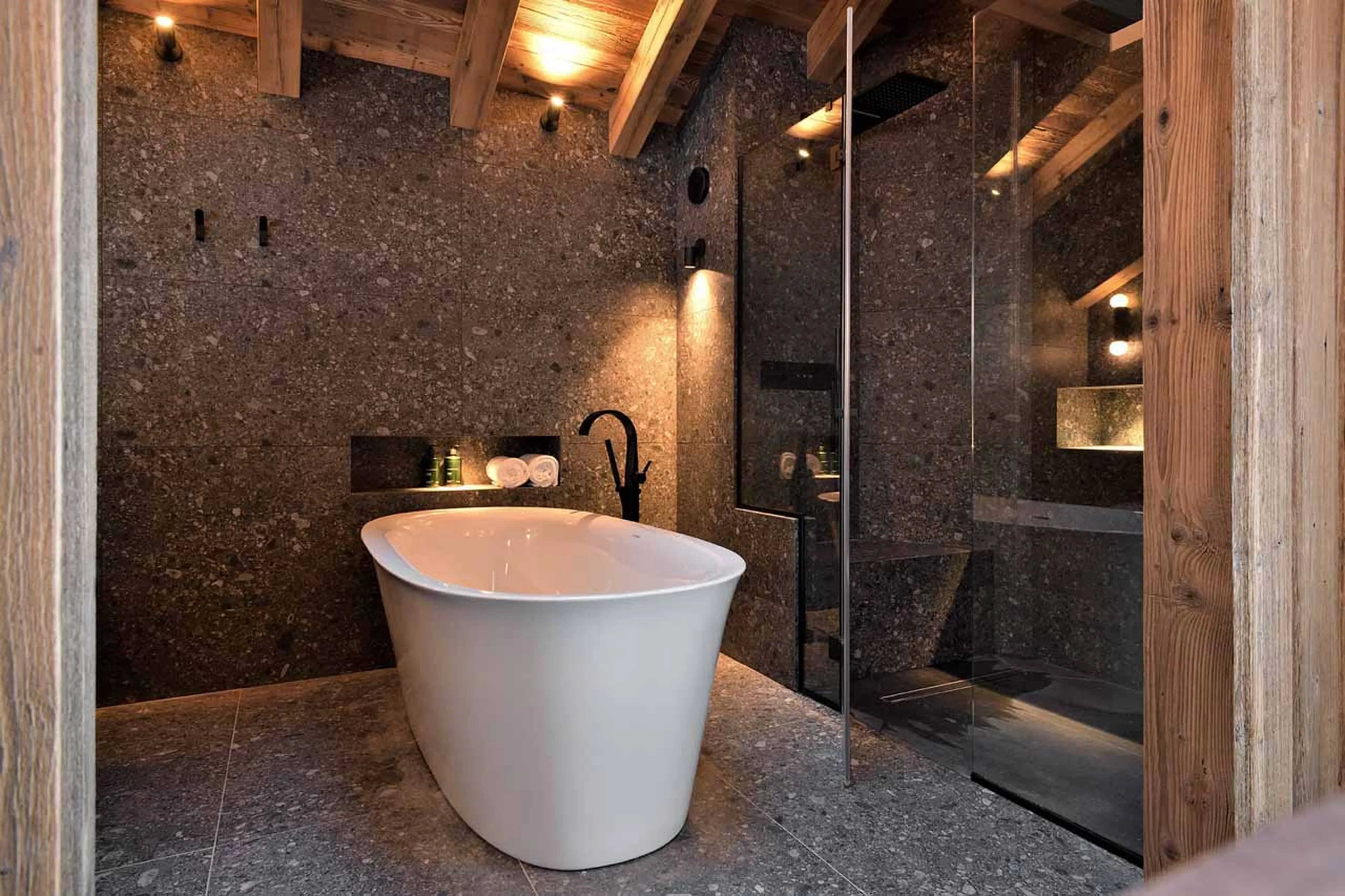 Bedroom 1 en-suite bath at Chalet Black Peak in Meribel