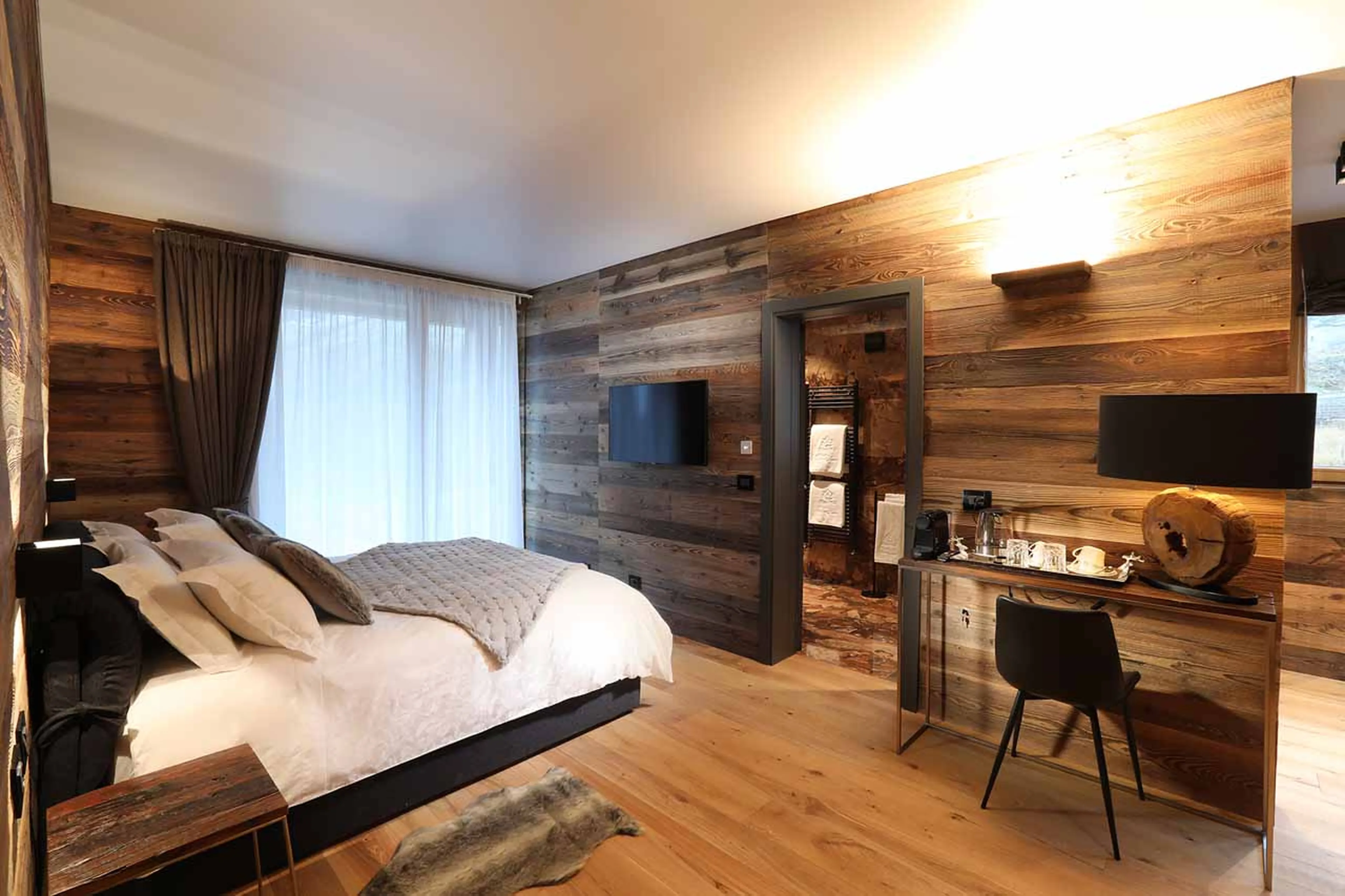 Bedroom five at Chalet Blanc in Cervinia