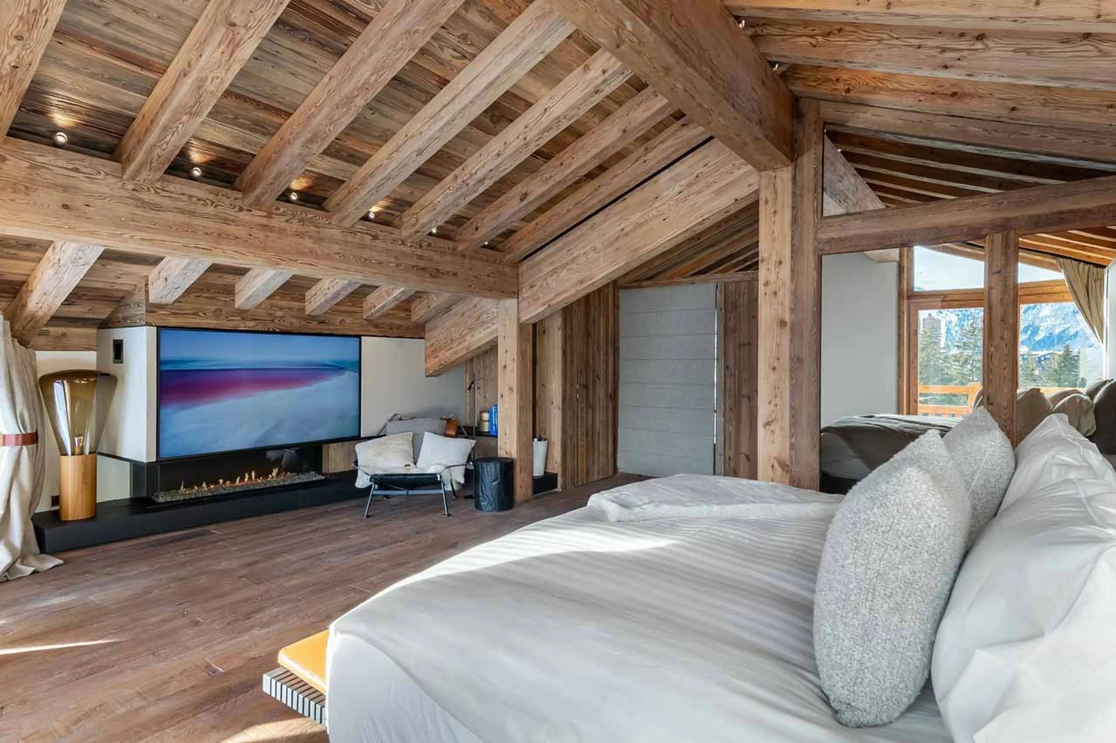 TV in master suite at Chalet Les Bruxellois in Courchevel 1850