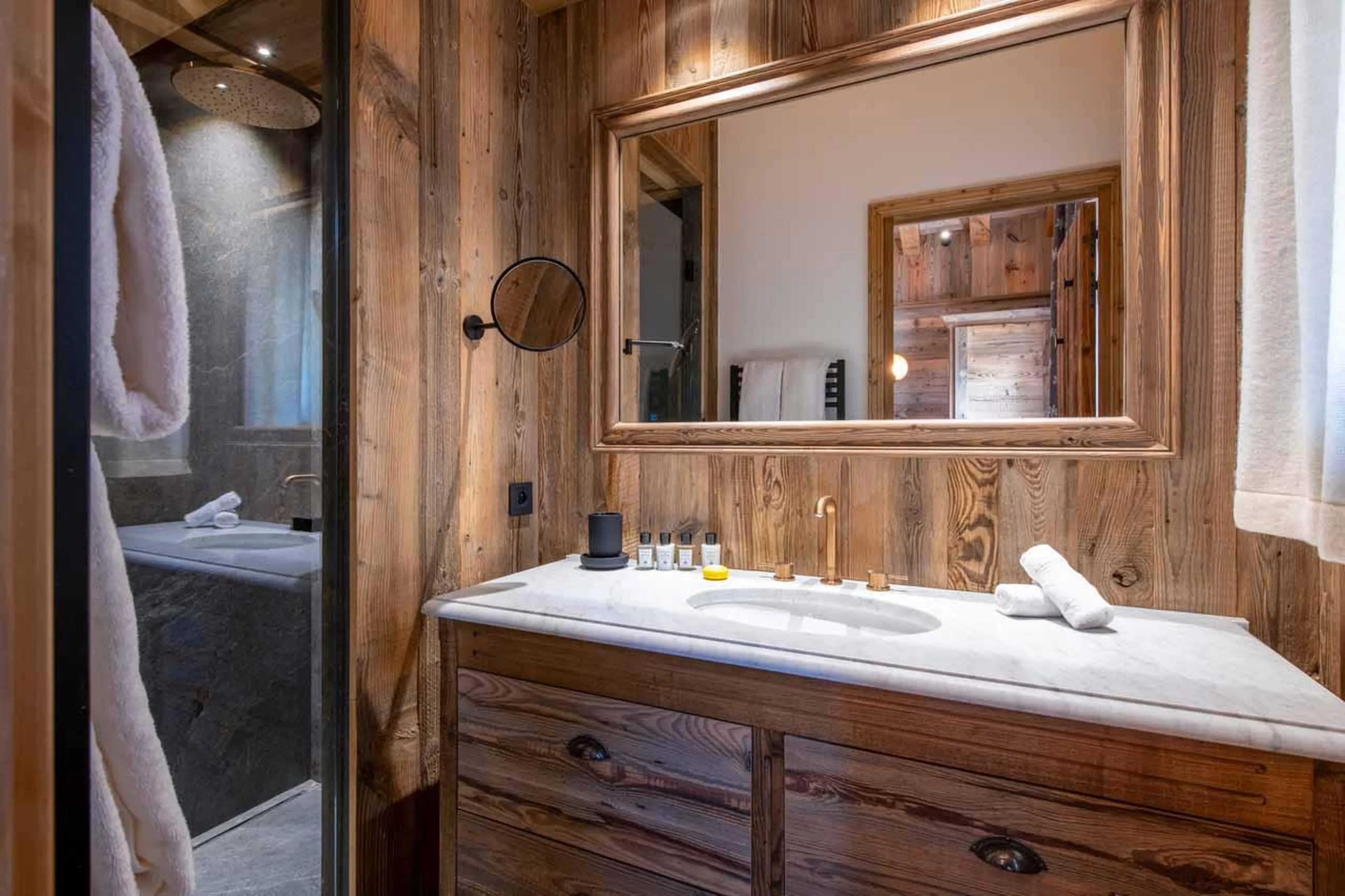 En-suite shower room in Chalet Caribou, Meribel