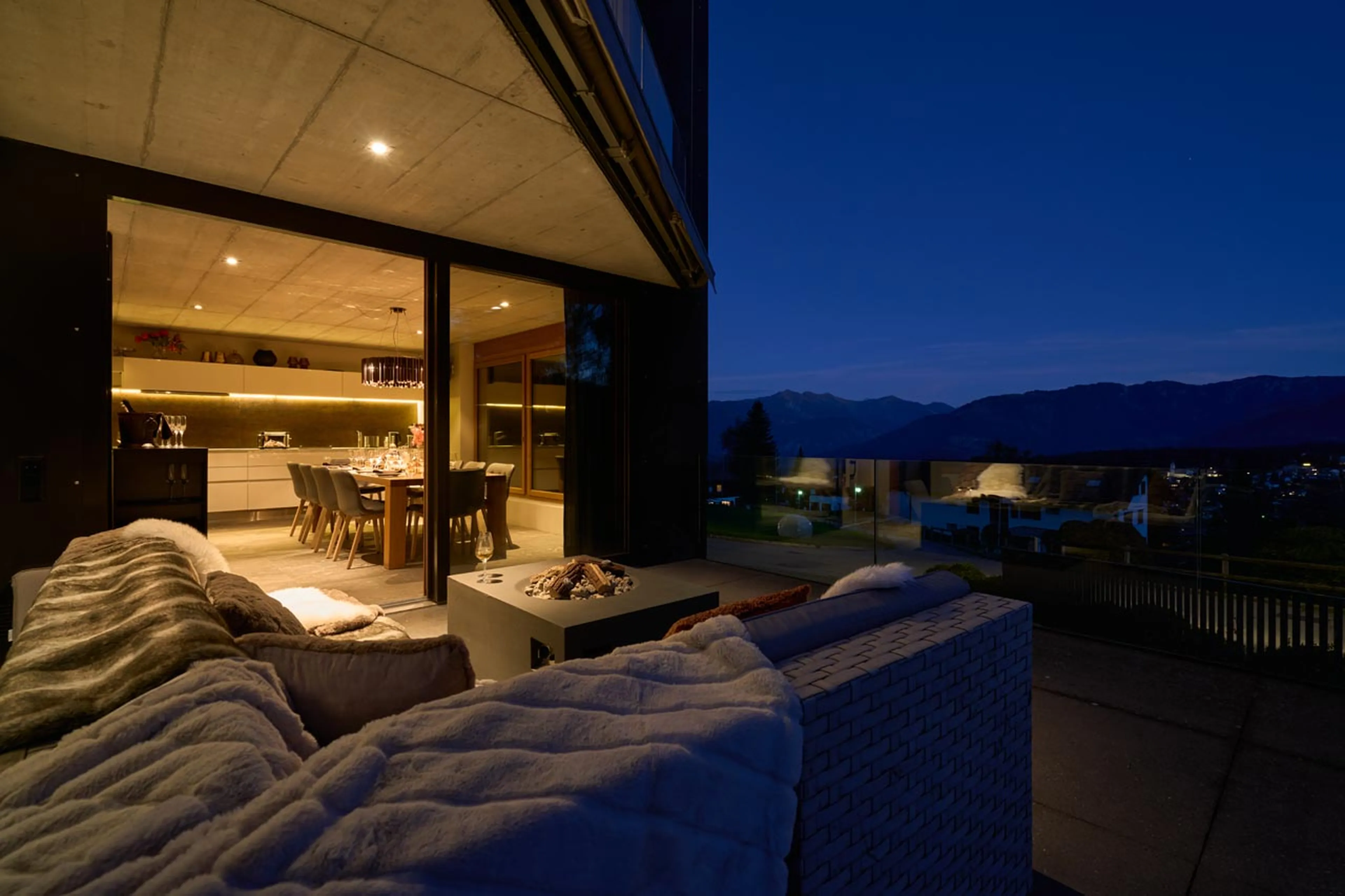 Terrace at night at Chalet Cassons in Films