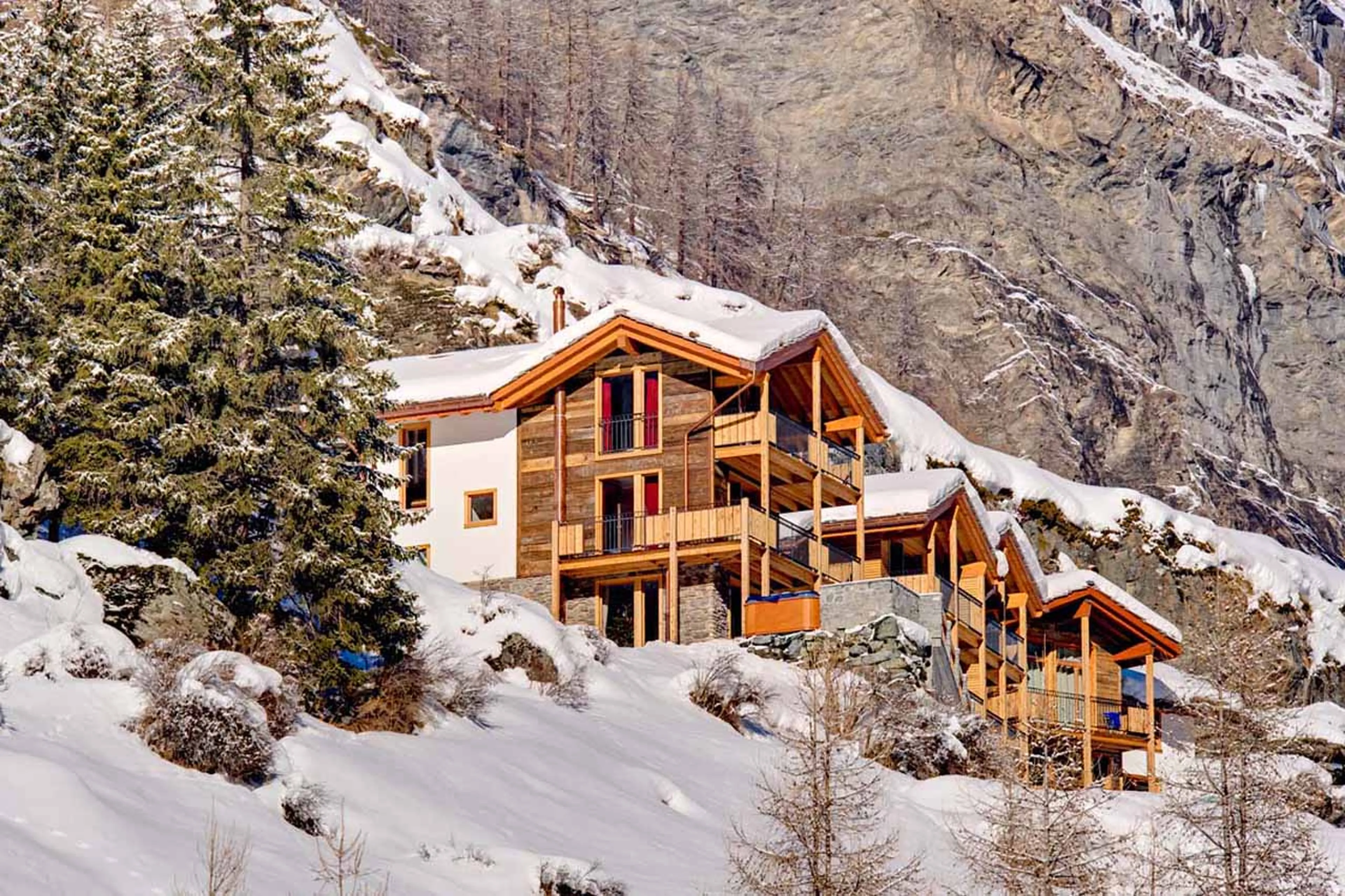 Exterior of Chalet Castor in Zermatt