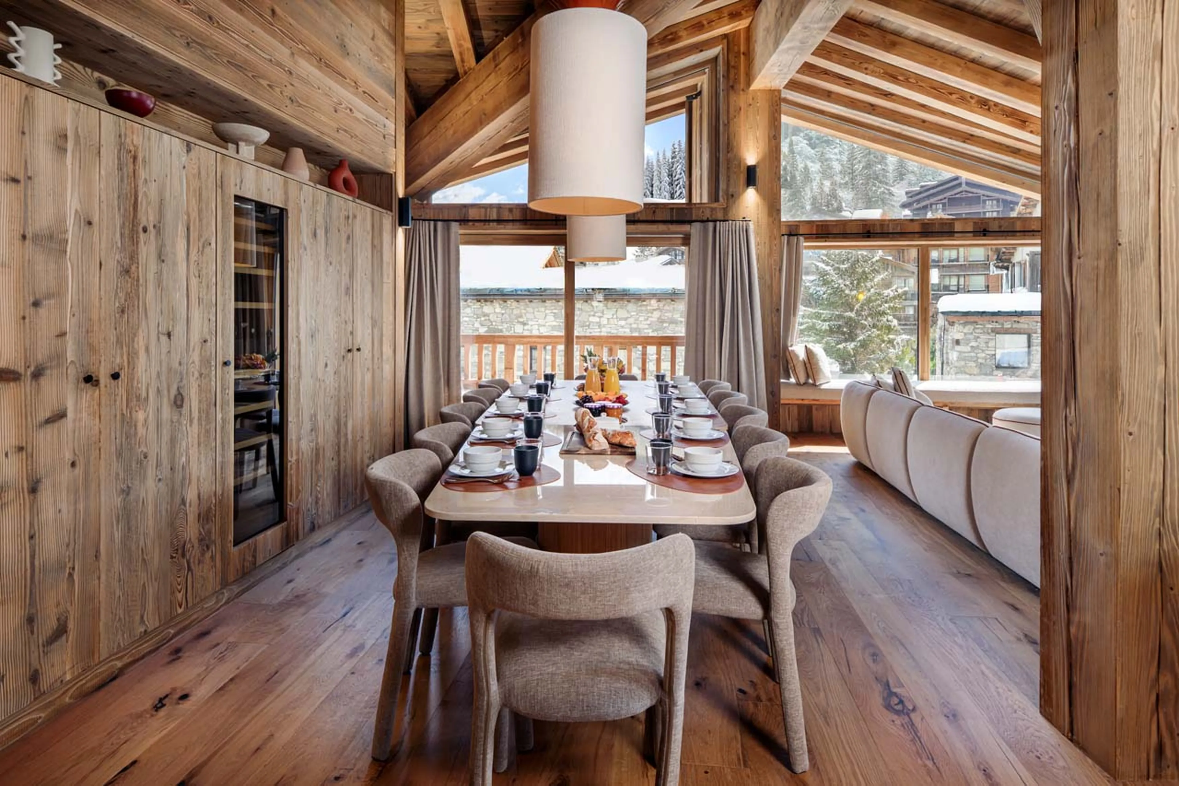 Dining table at Chalet Cervinia in Val d'Isere