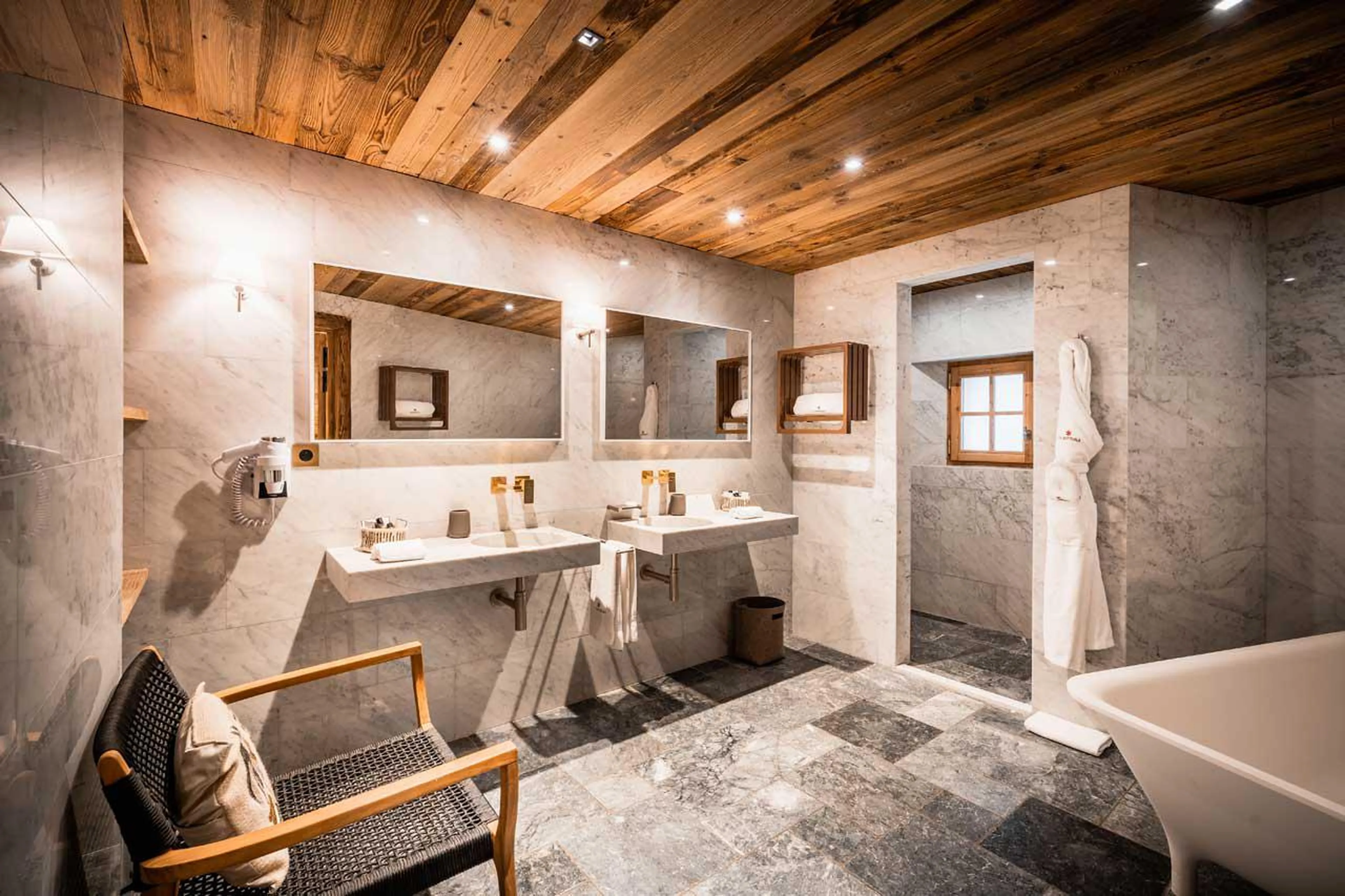 Beautiful bathroom of master bedroom in Chalet Chene in Val d’ Isere