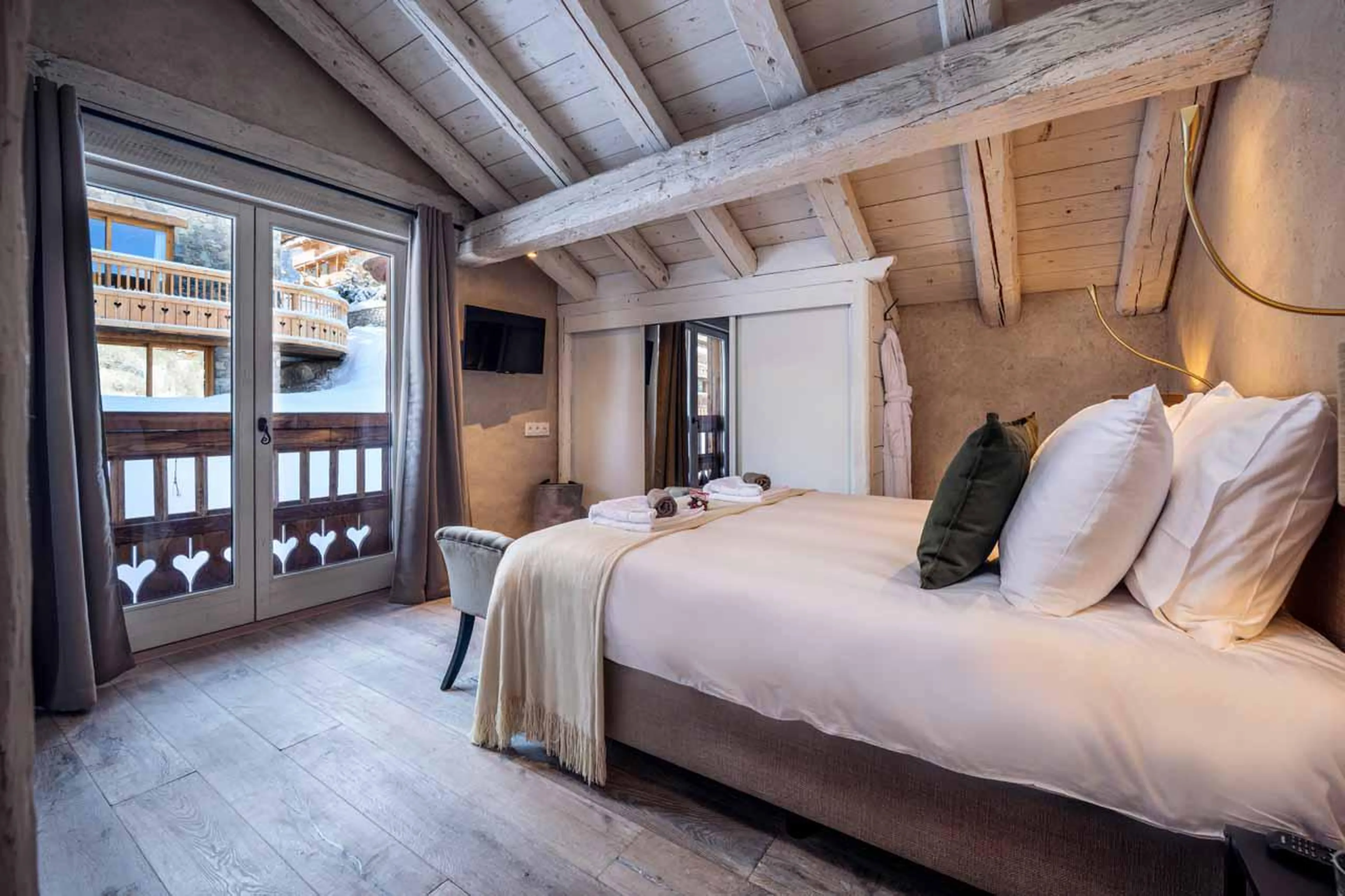 Bedroom six at Chalet Cheval Blanc in Meribel