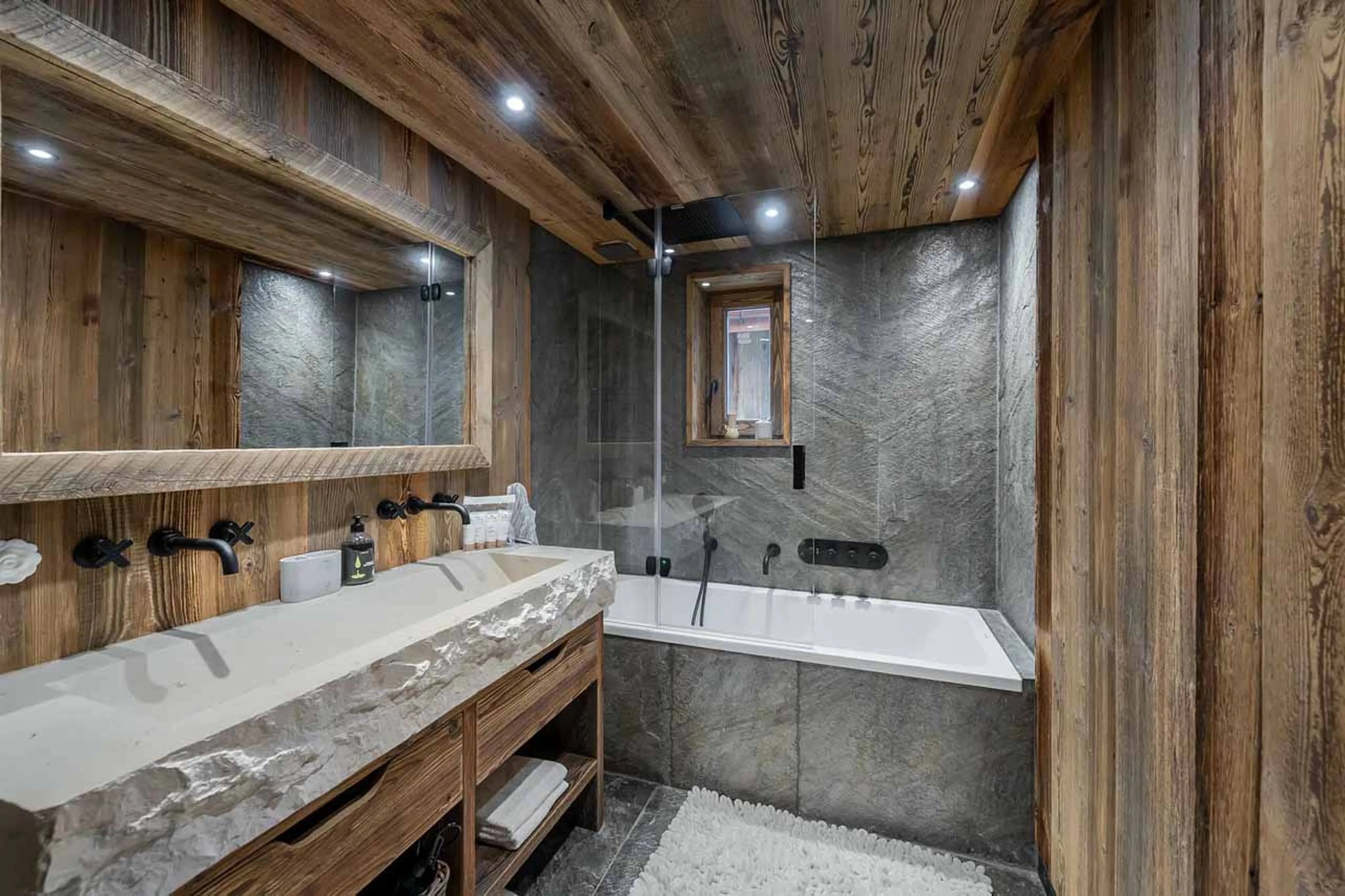 Bathroom three at Chalet Coco Marcel in St Martin de Belleville