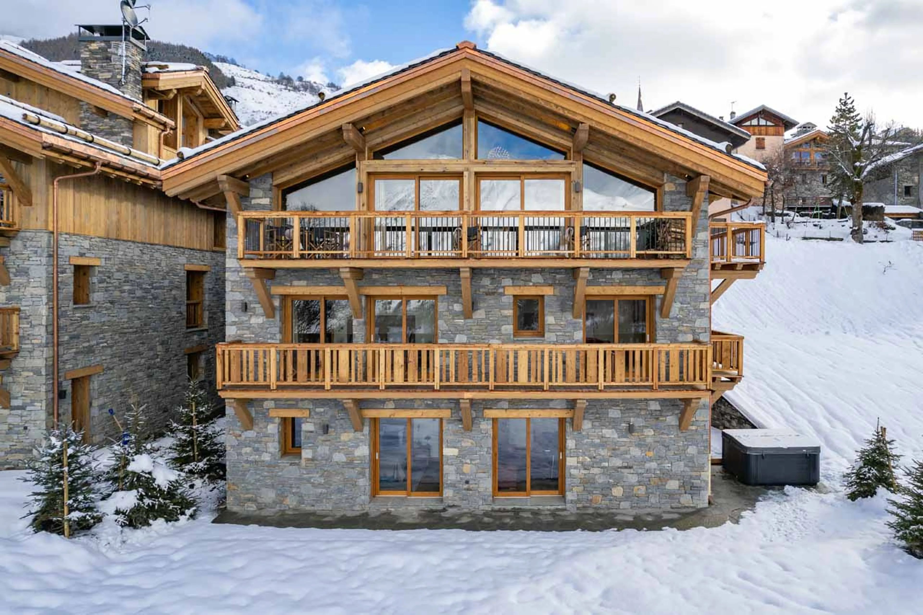 Exterior view of Chalet Constantia in St Martin de Belleville