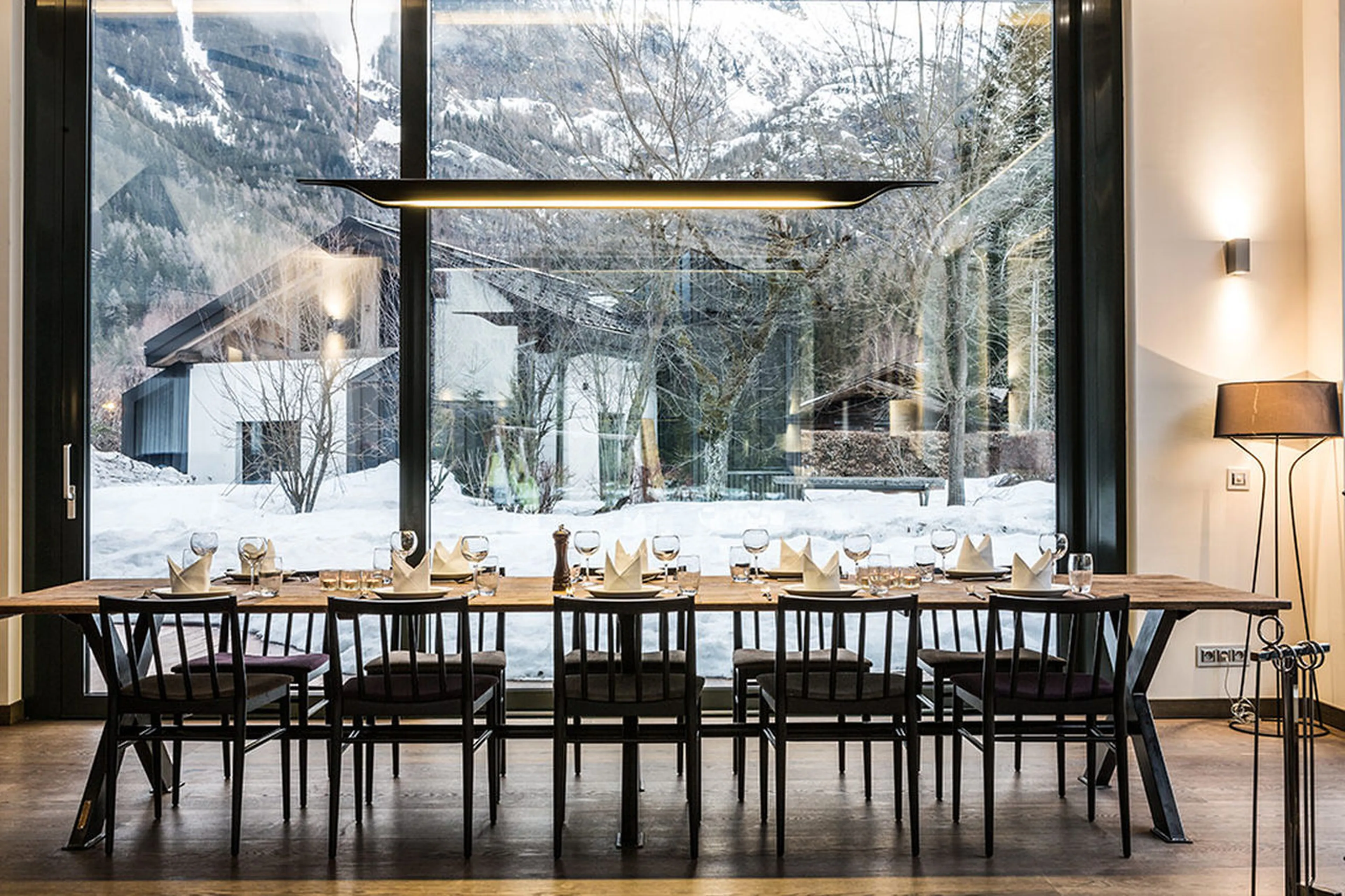 Dining table seating ten in Chalet Dalmore in Chamonix
