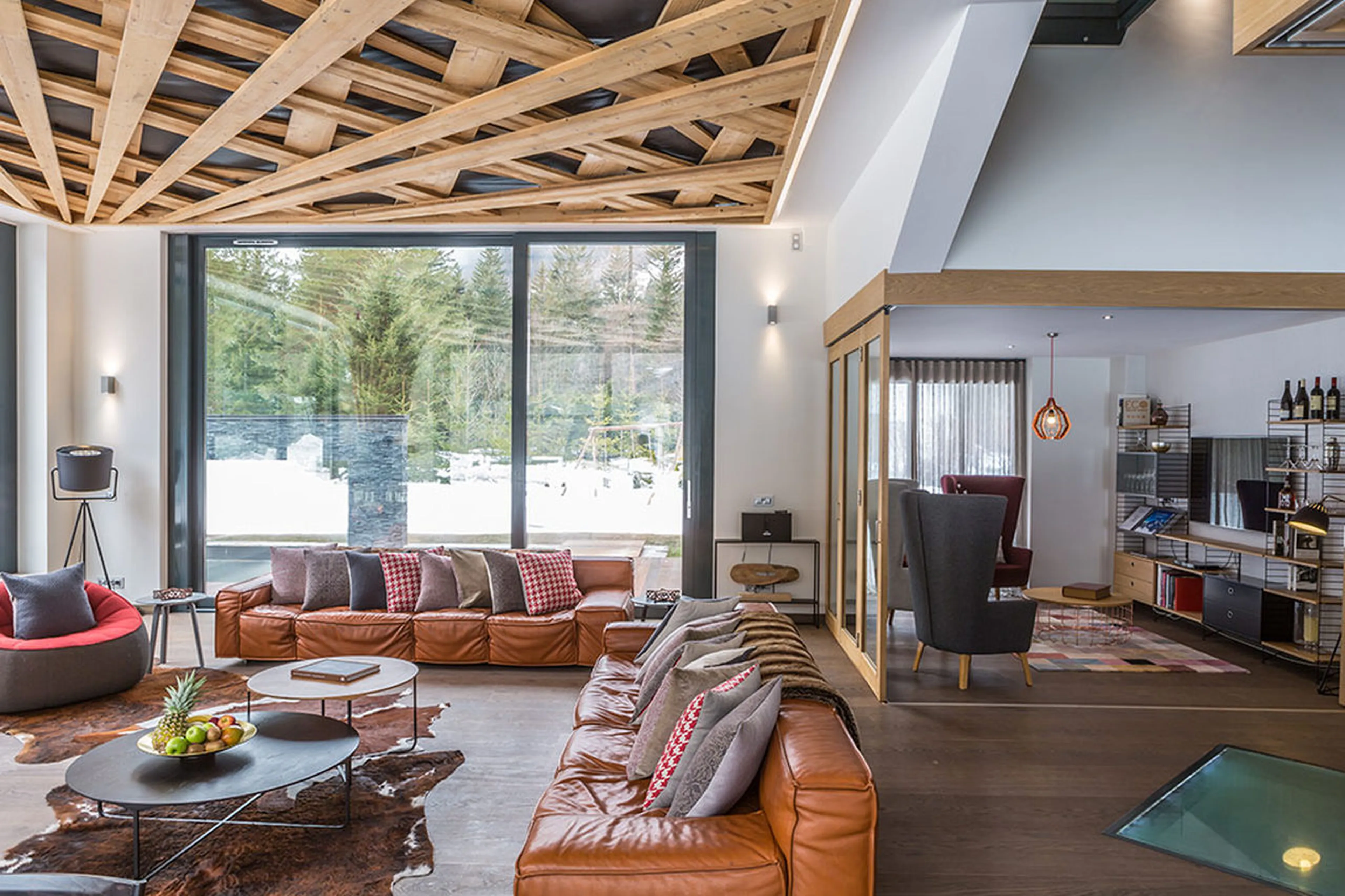 Access to terrace and TV snug in Chalet Dalmore in Chamonix