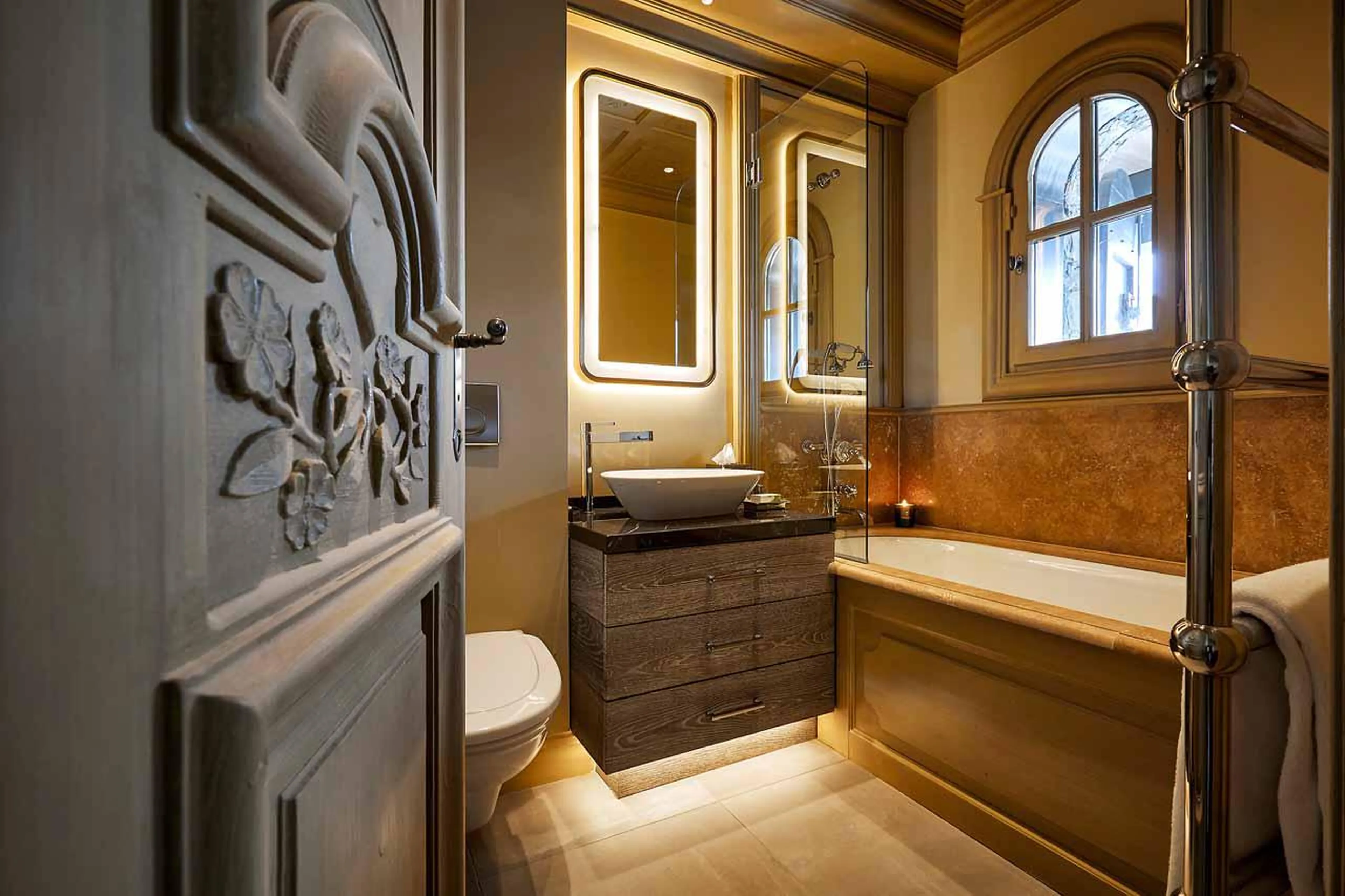 En-suite bathroom in Chalet d'Ecosse, Courchevel 1850