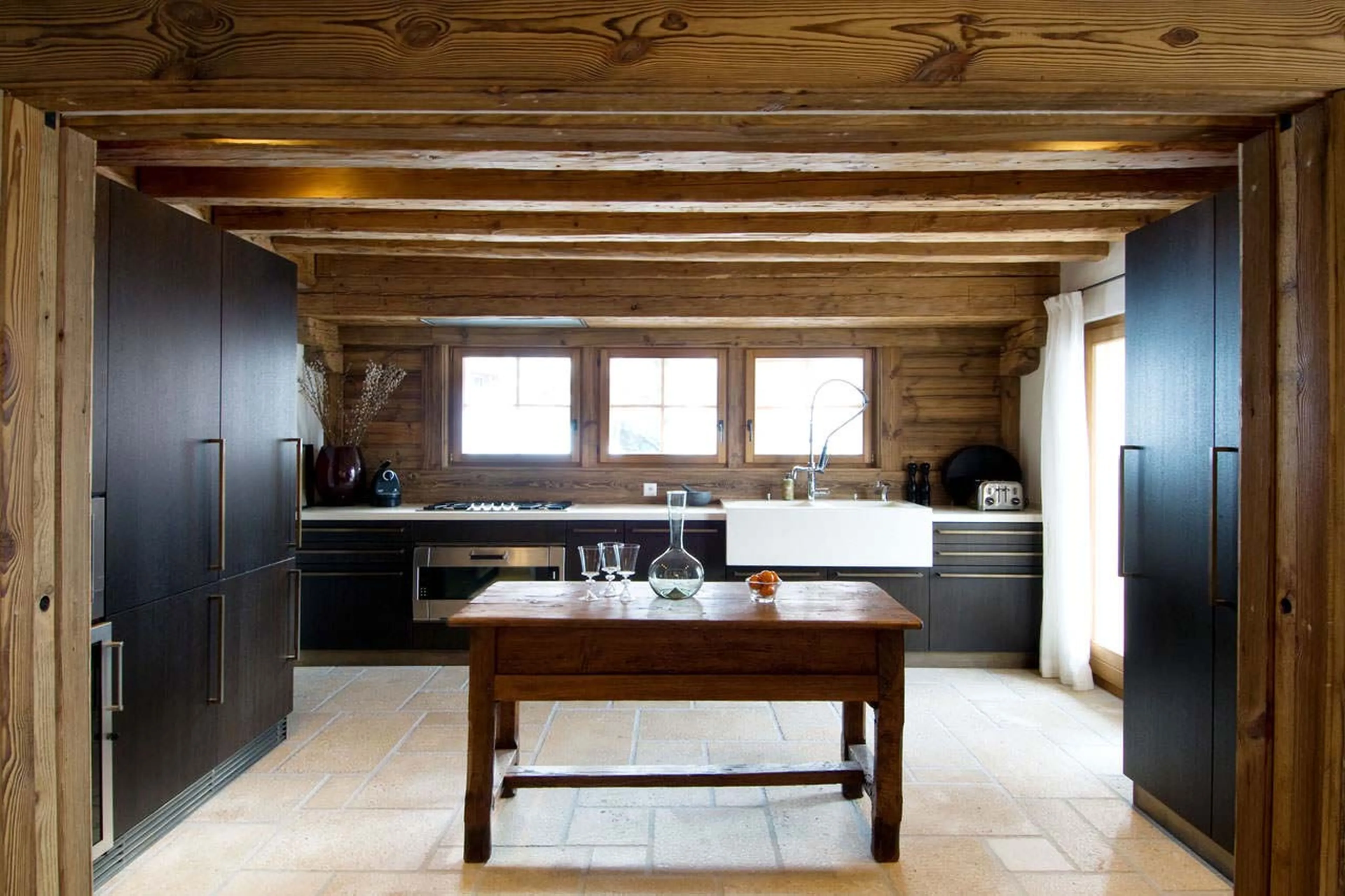 Modern kitchen in Chalet Dent Blanche in Verbier