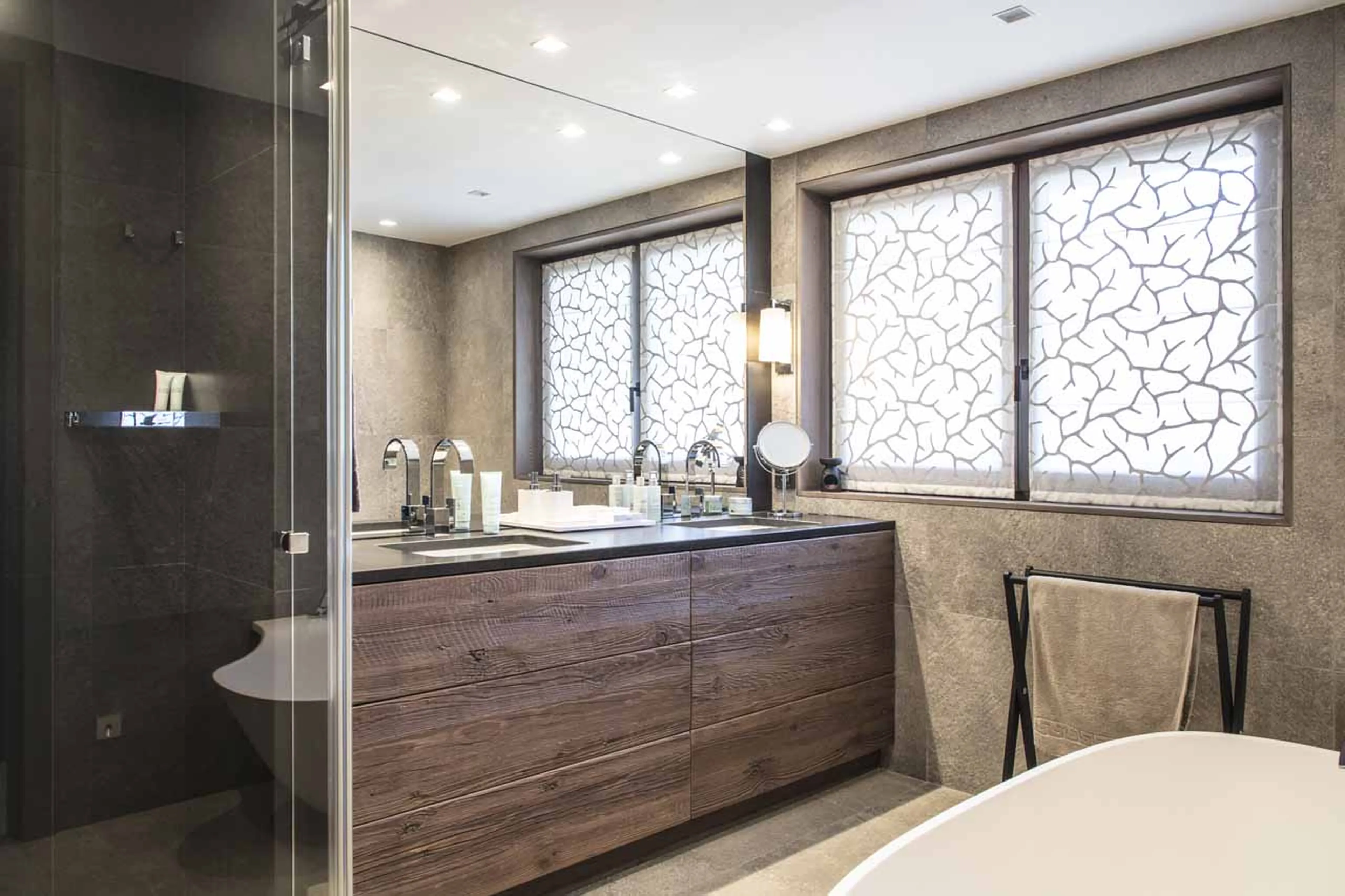 Bathroom one at Chalet des Ecureuils in Megeve