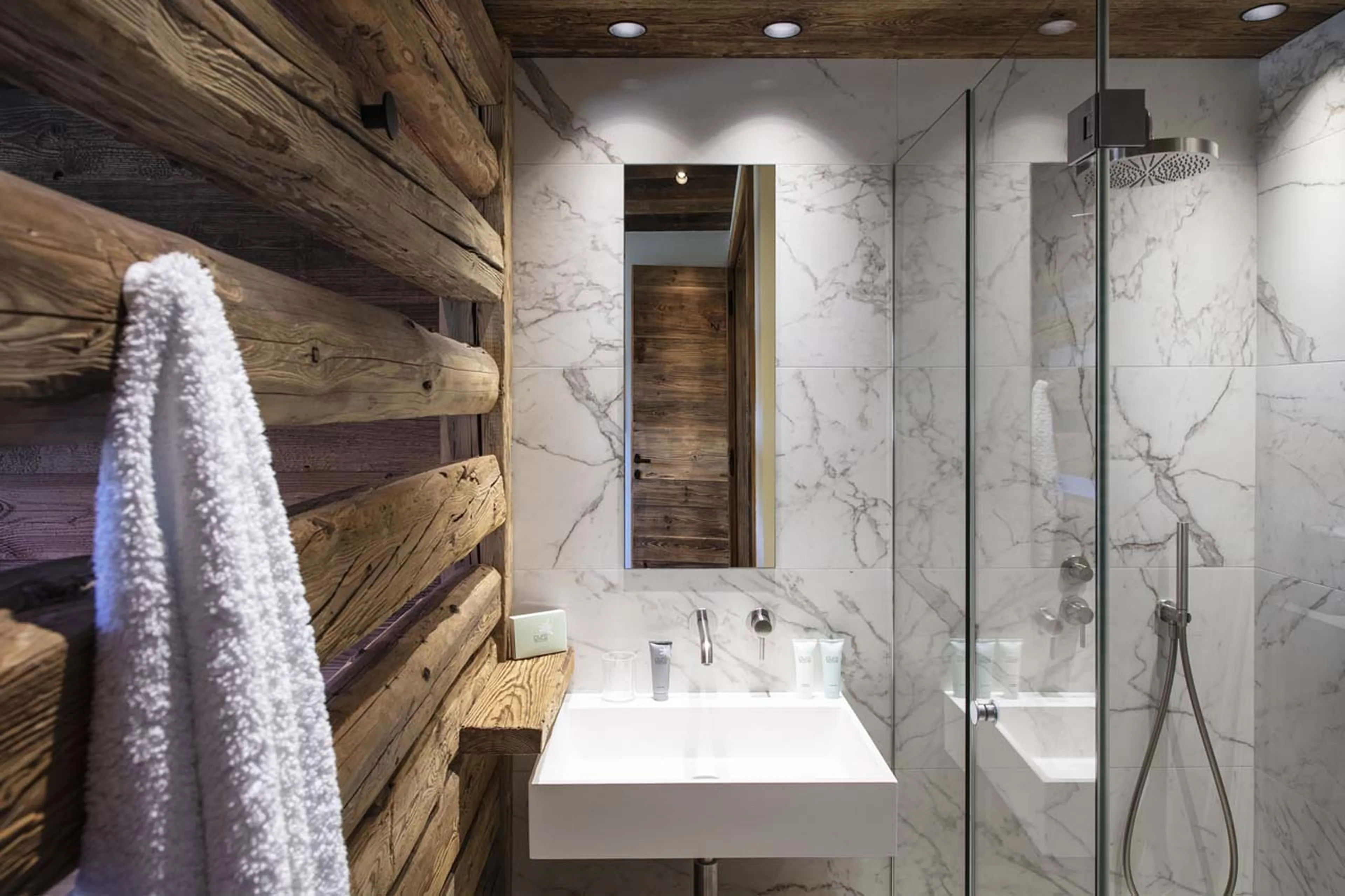 Shower at Chalet des Renards in Megeve