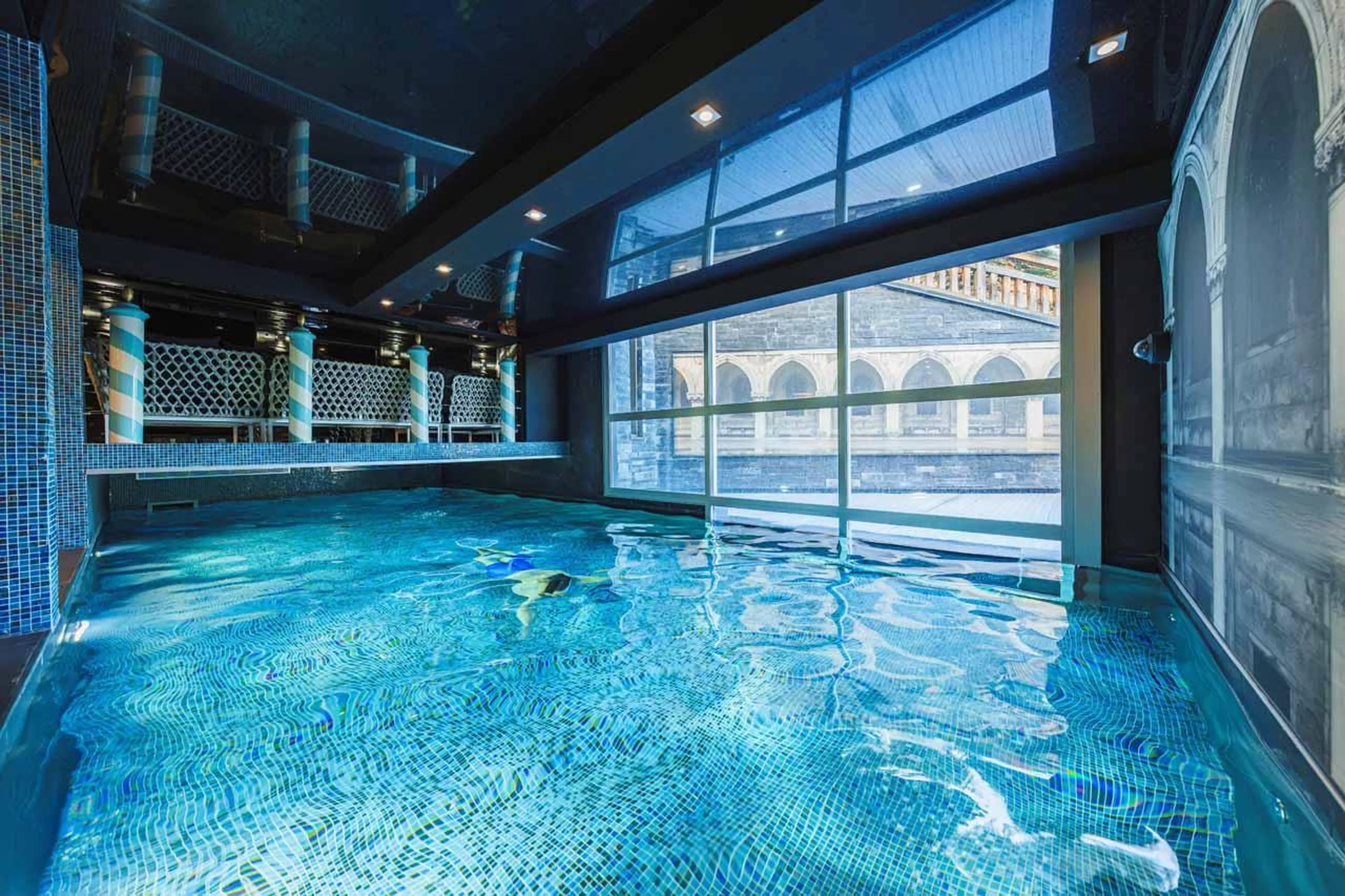 Indoor outdoor pool at  Chalet Dolce Vita in Courchevel 1650