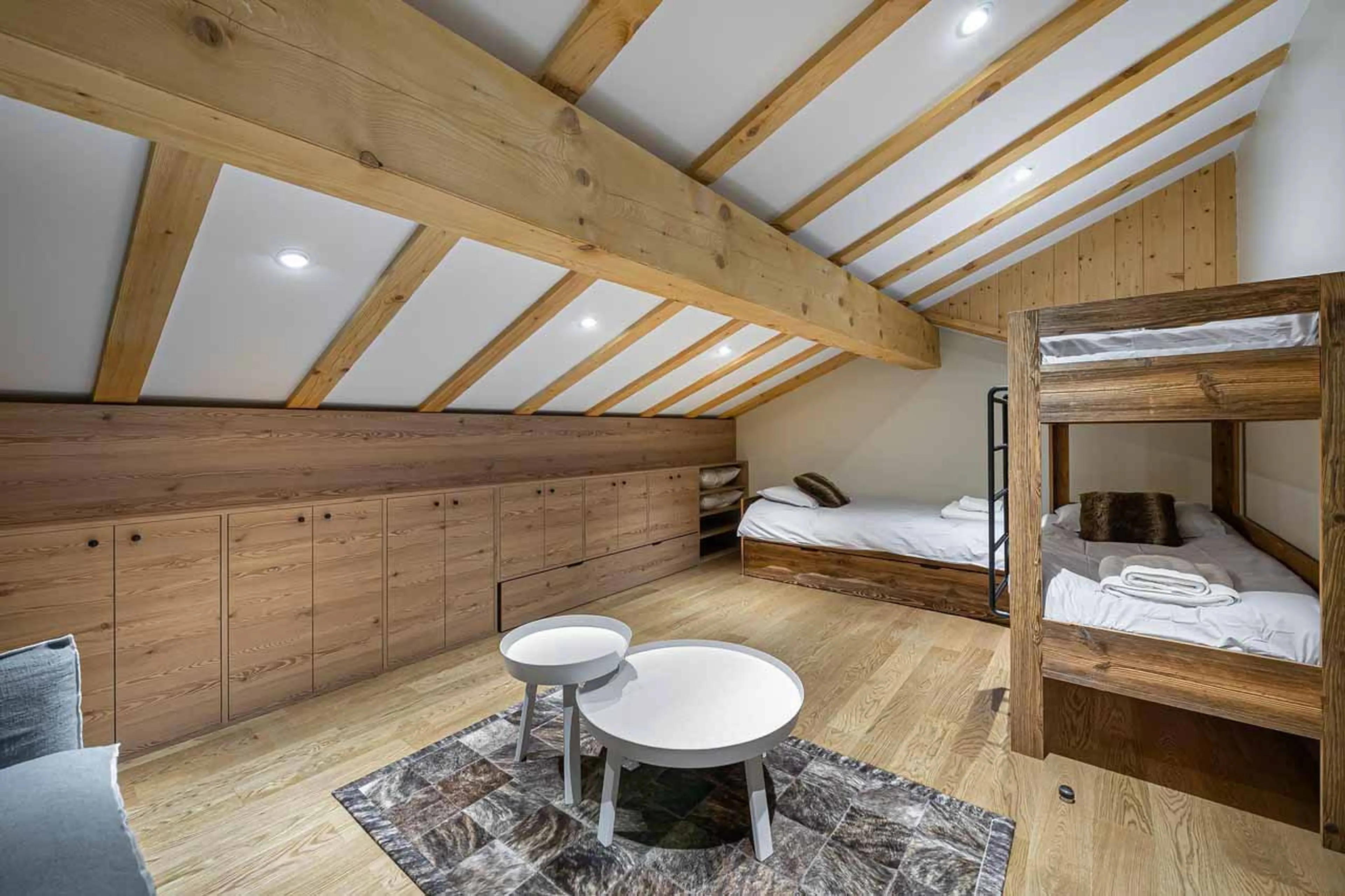 Bunk bedroom at Chalet Duchesse in St Martin de Belleville