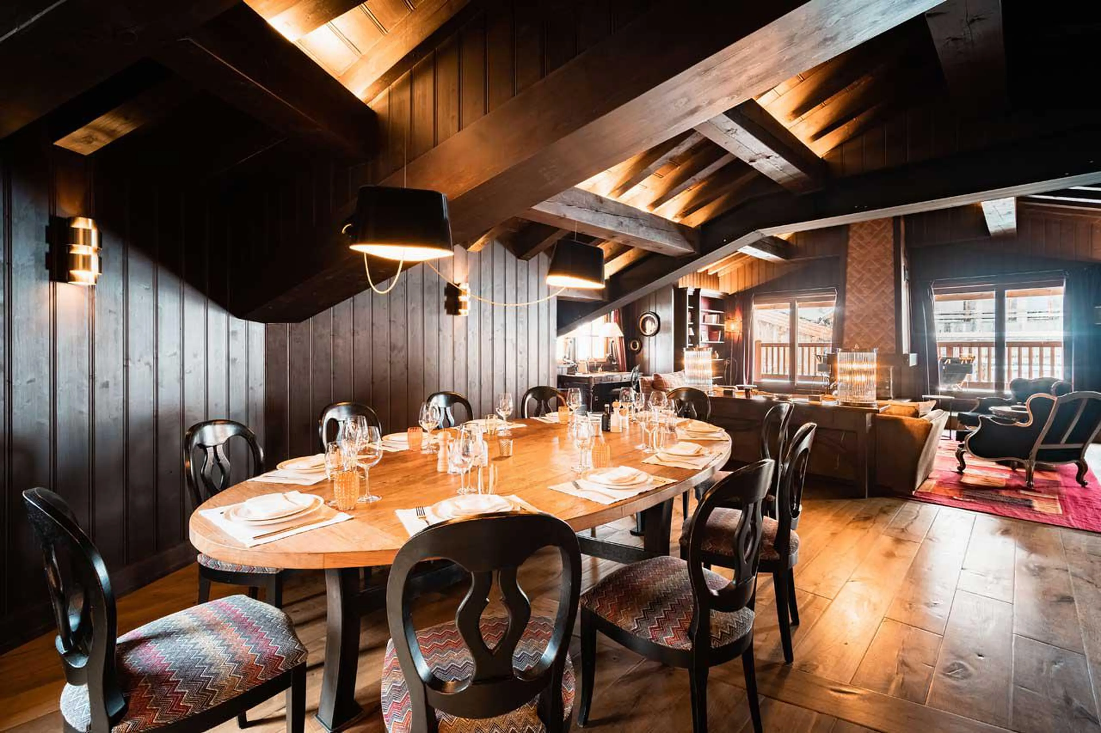 Dining area in Chalet Ebene in Val d’ Isere