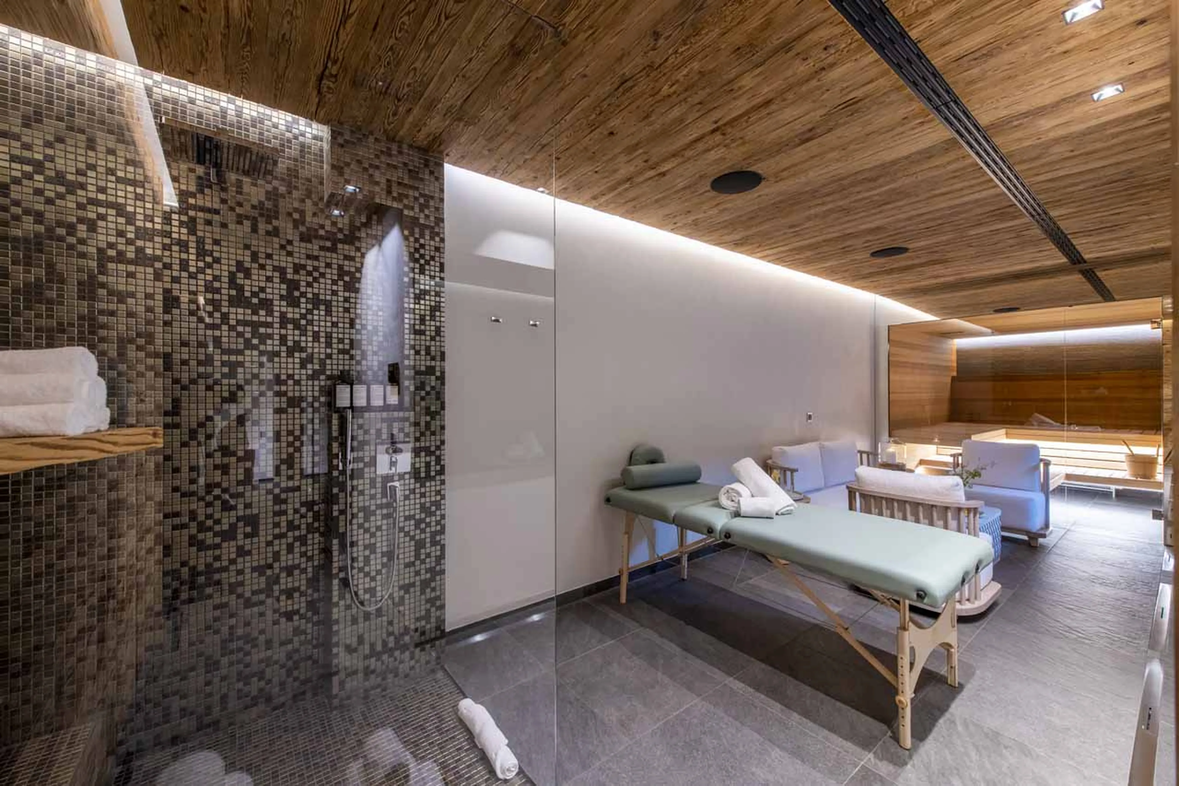 Massage area at Chalet Elbrus in Zermatt