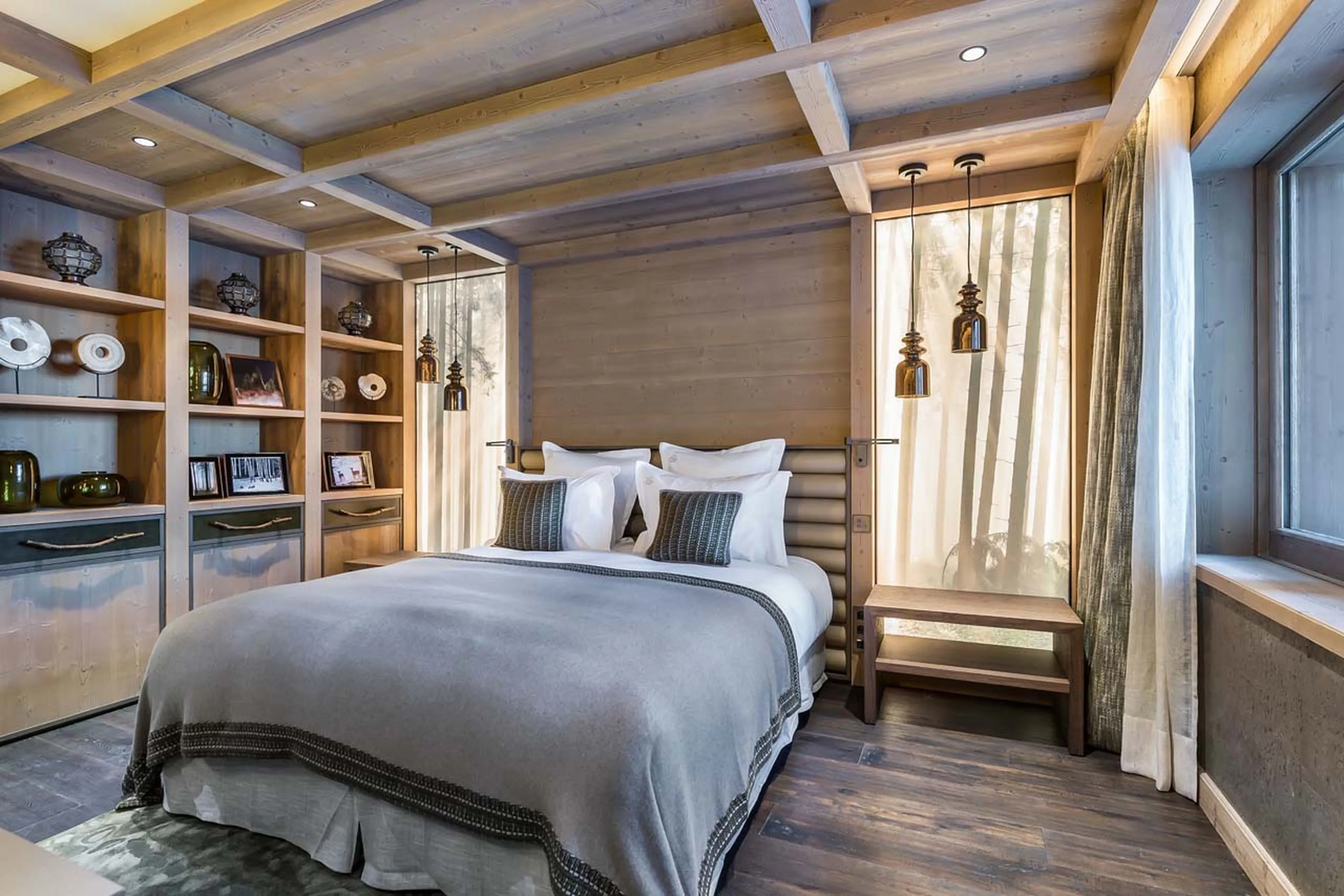 Bedroom four bed at Chalet Elixir in Courchevel 1850