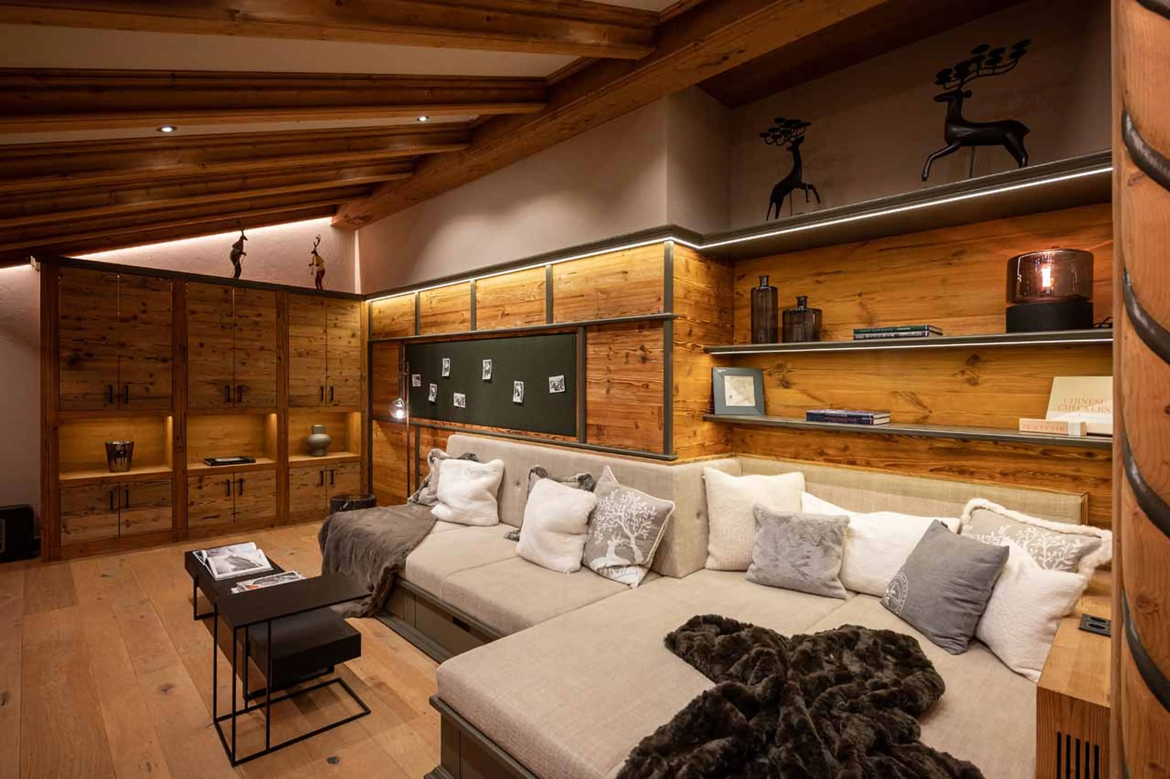 Stylish living area at Chalet Falcon in Lech