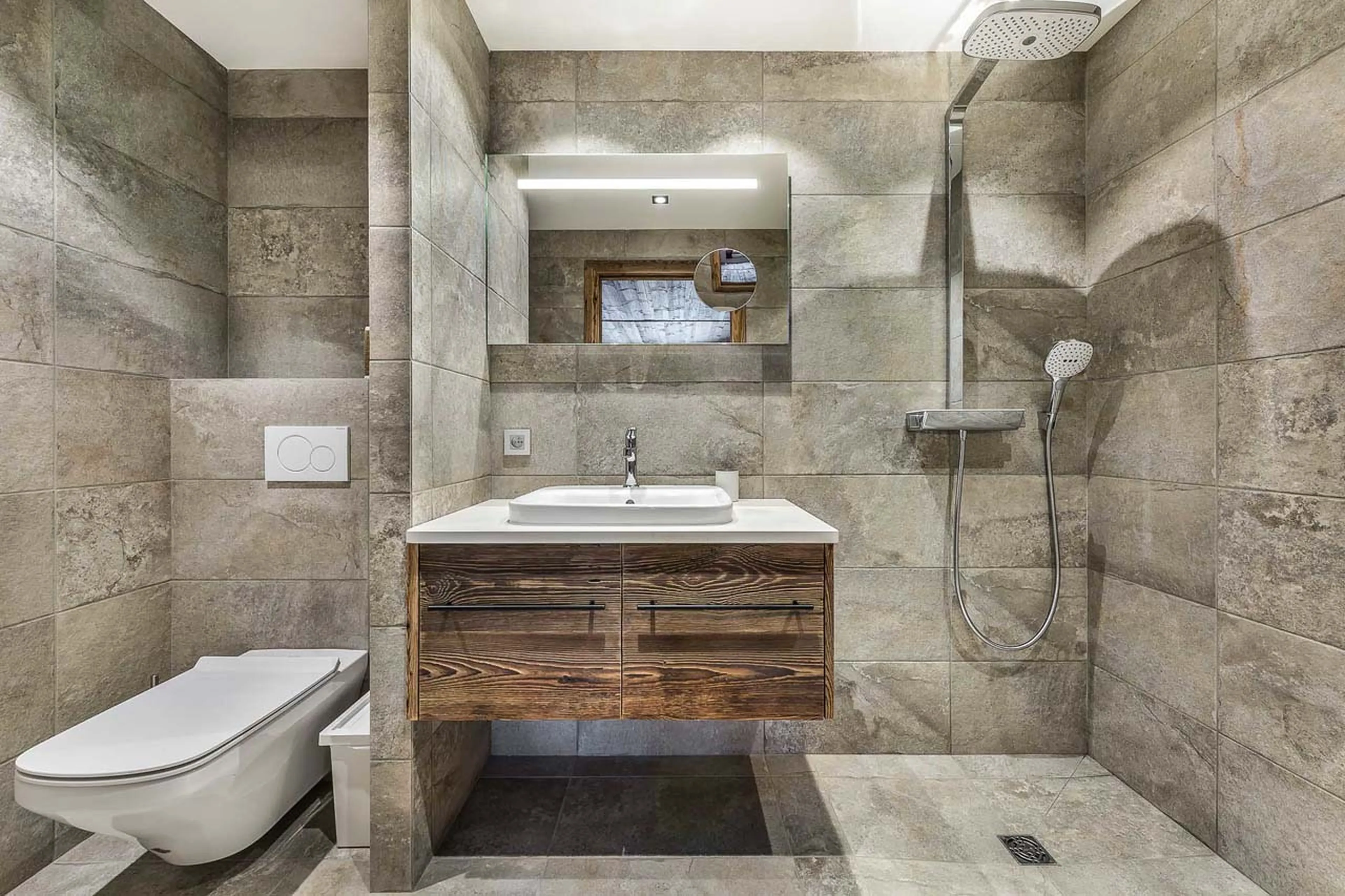 Bathroom four at Chalet Fontany in Meribel