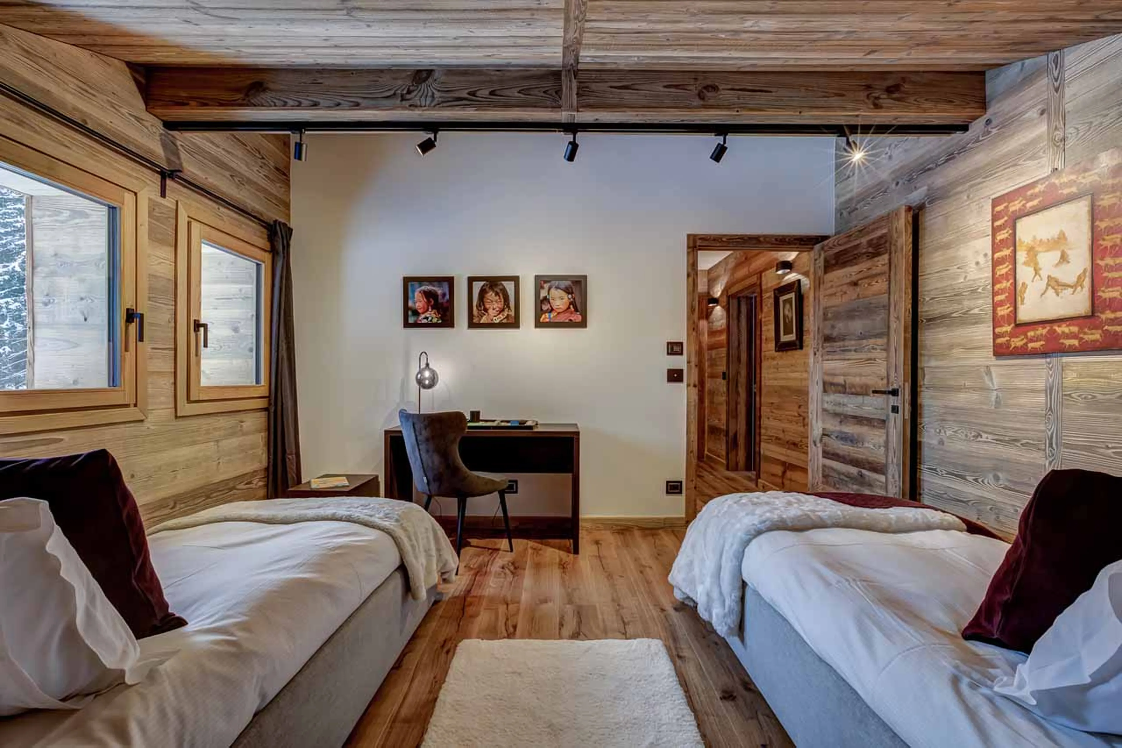 Twin bedroom at Chalet Freya in Chamonix