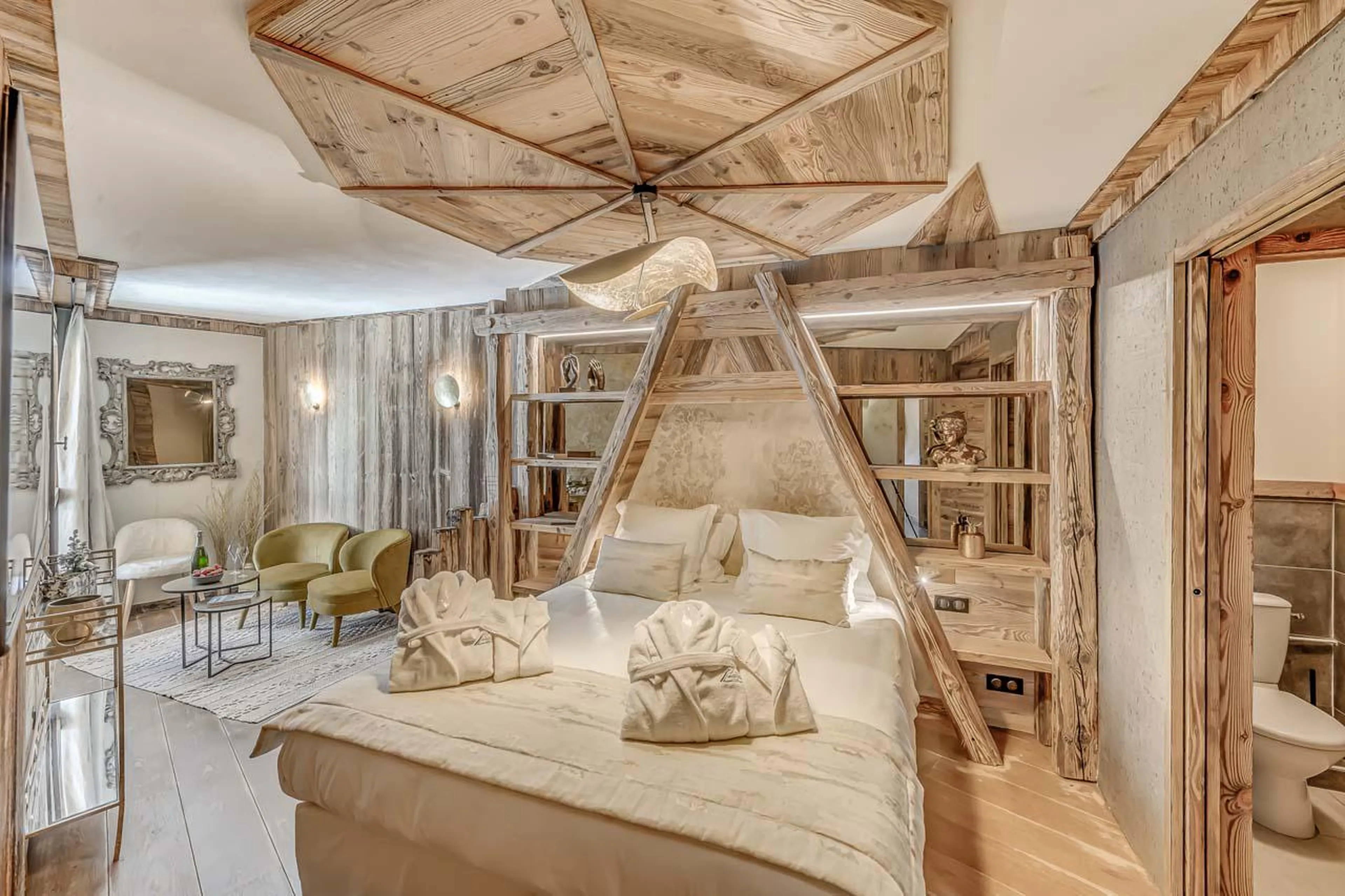 Double en suite master bedroom with wardrobe, work desk at Chalet Ganga in Tignes