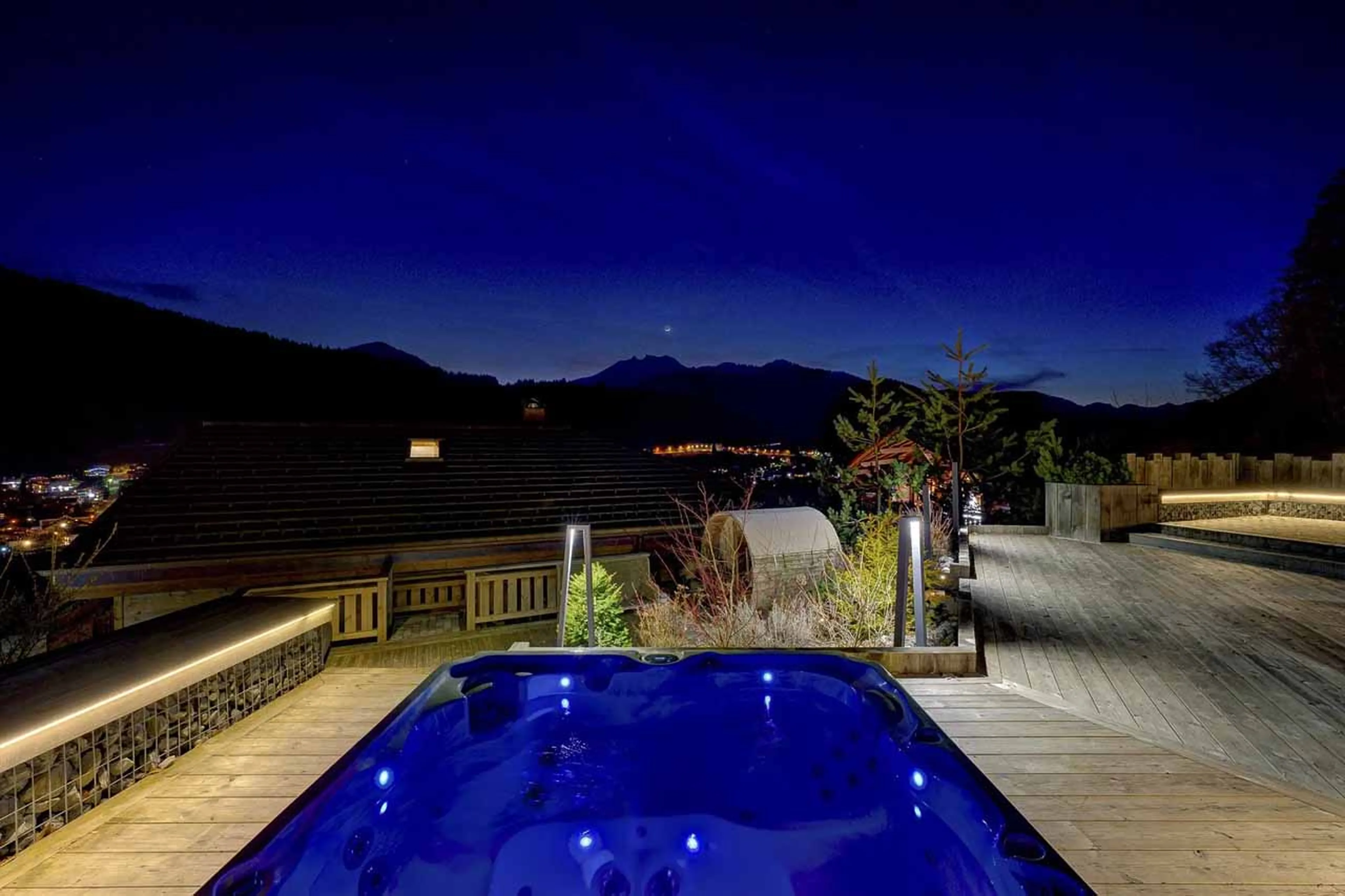 Hot tub at Chalet Goldilocks in Morzine