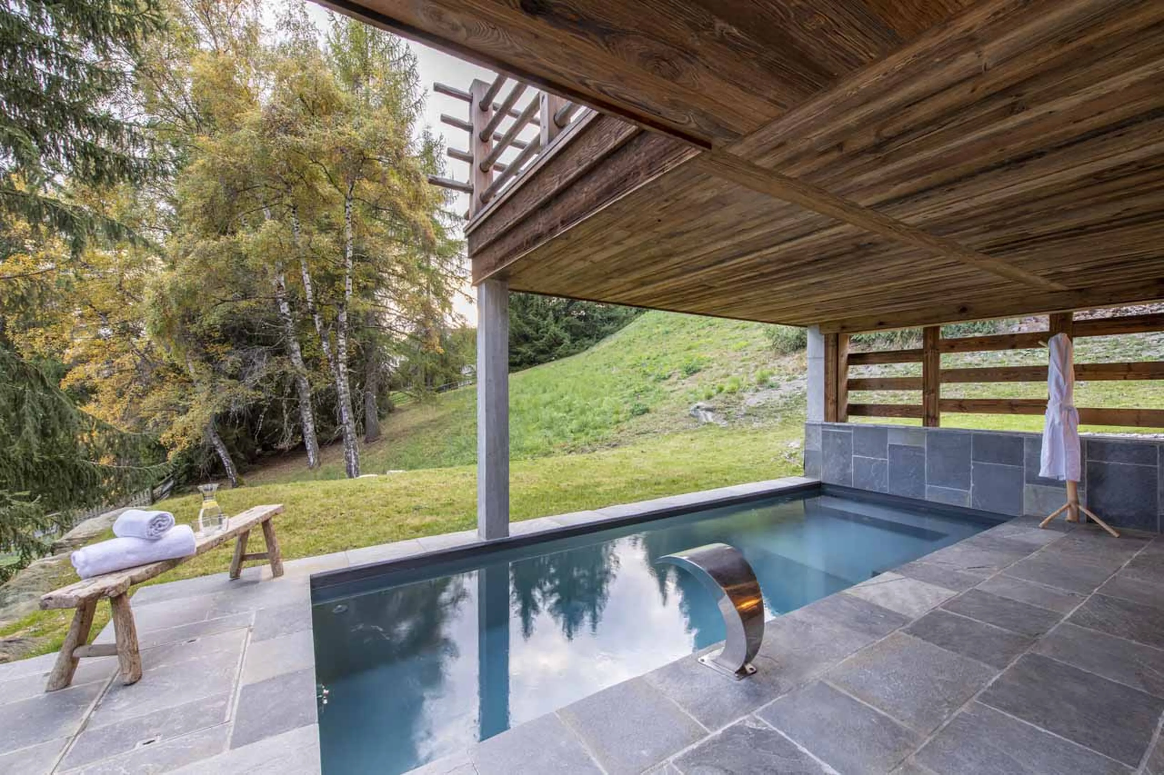 Swimming pool at Chalet Grand Coeur in Verbier
