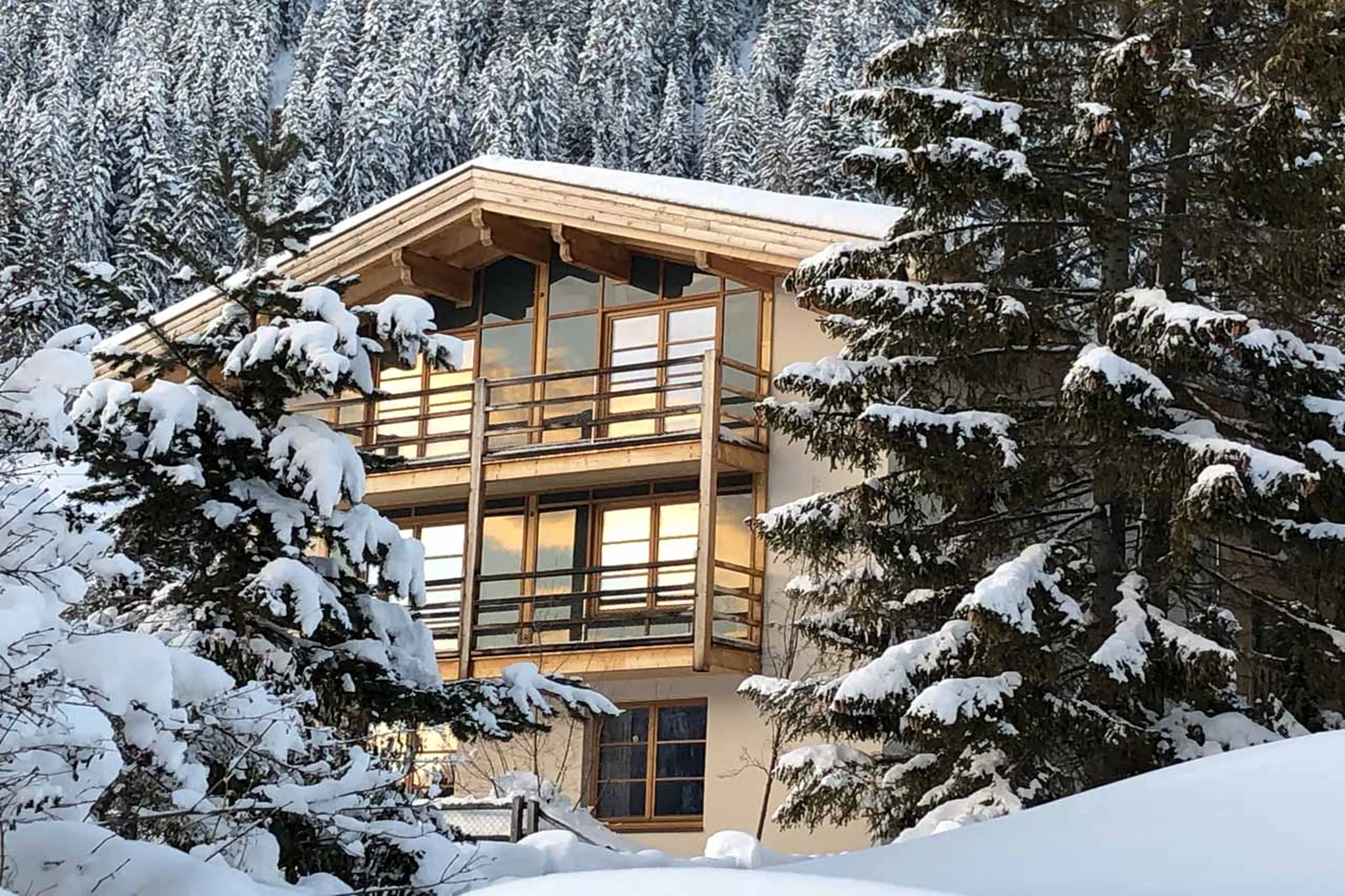 Exterior of Chalet Griffin in St Anton