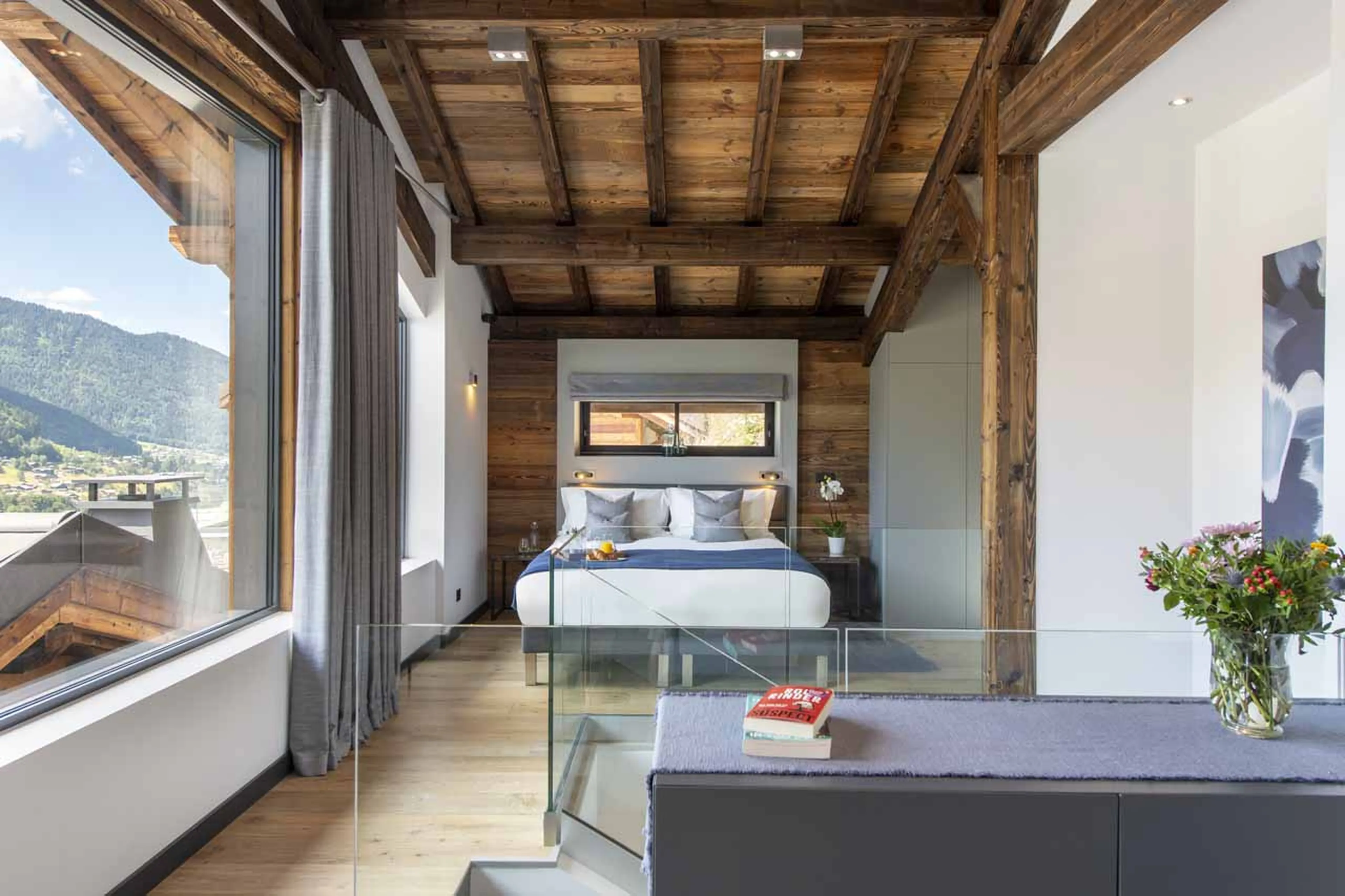 Master suite at Chalet Griffonner in Morzine