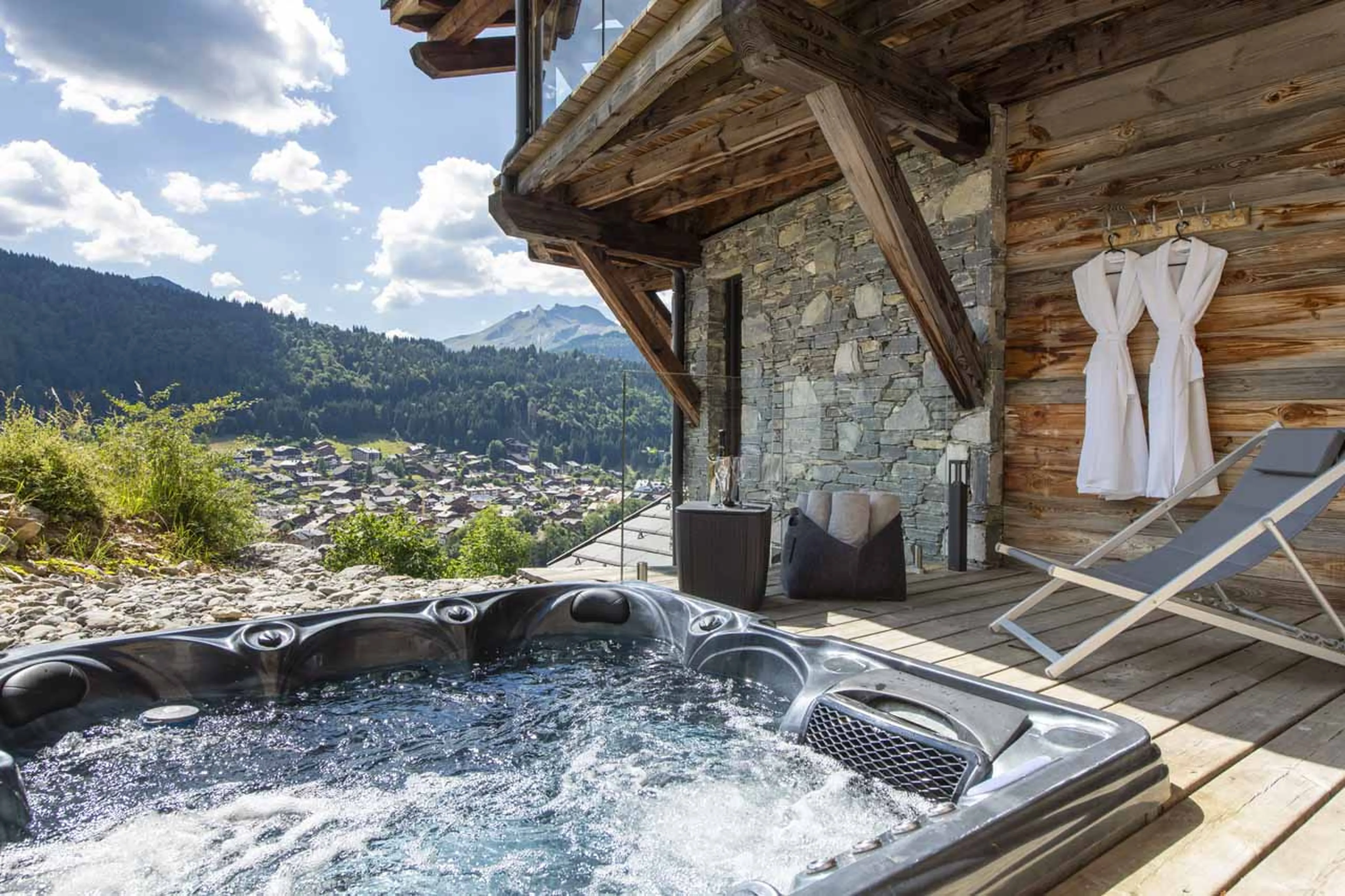 Jacuzzi at Chalet Griffonner in Morzine