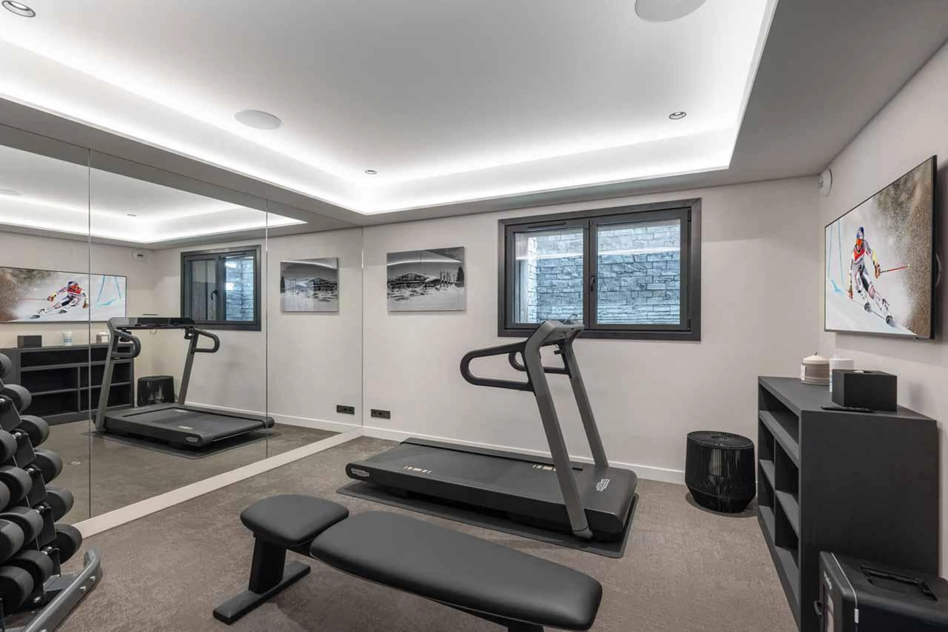 Gym with modern equipment in Chalet Grizzly, Megeve