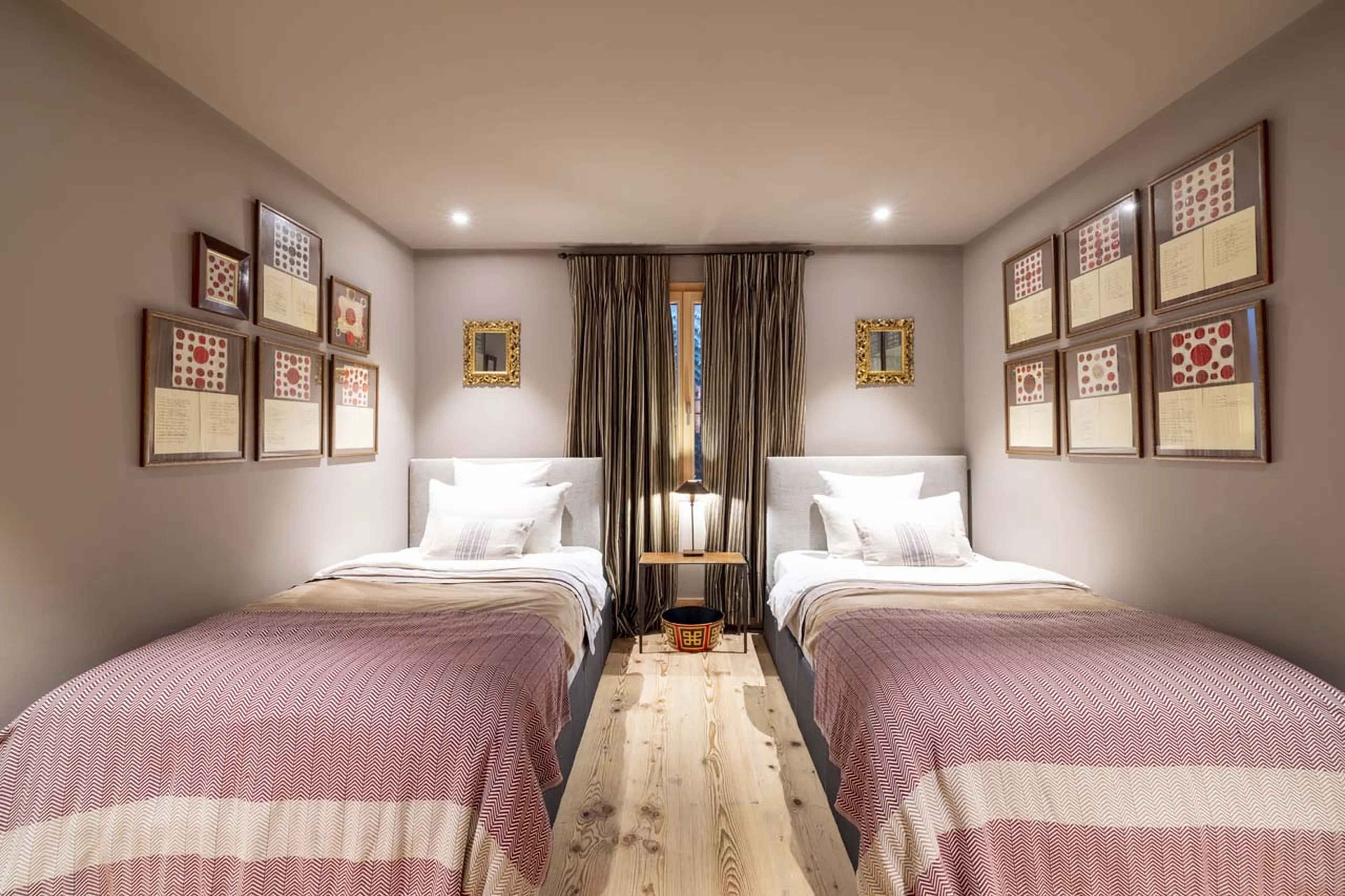 Twin bedroom at Chalet Gruben in Gstaad