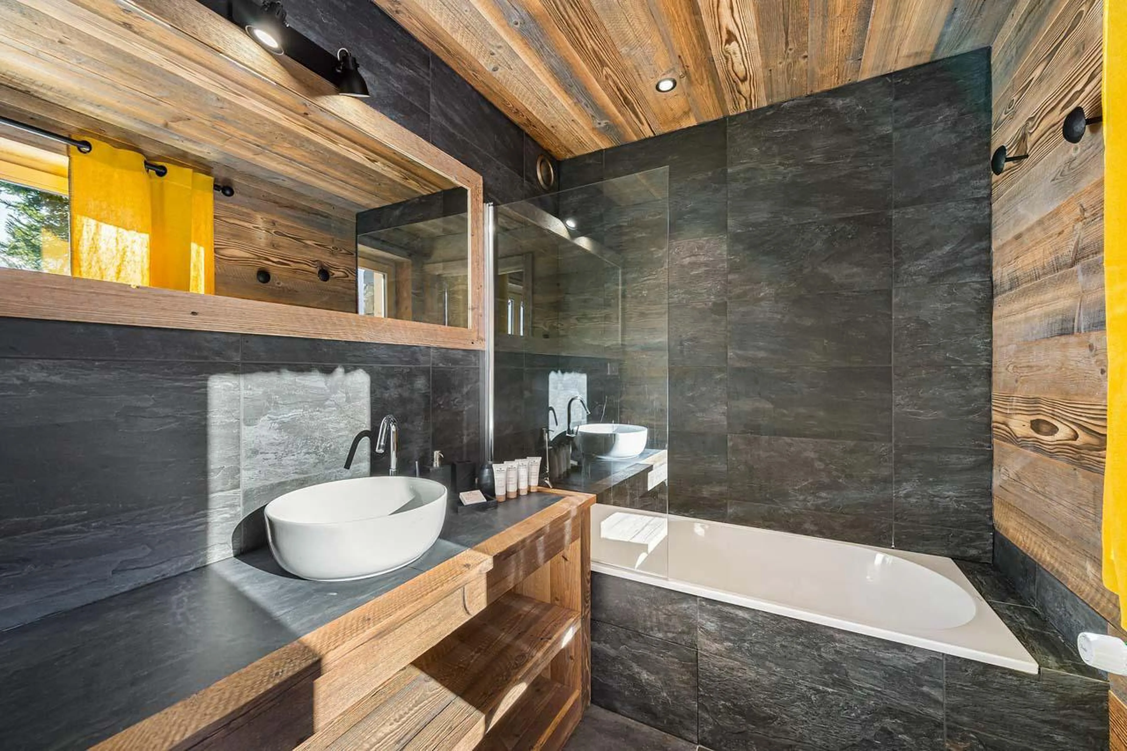 Bathroom three at Chalet Haapiti in Meribel