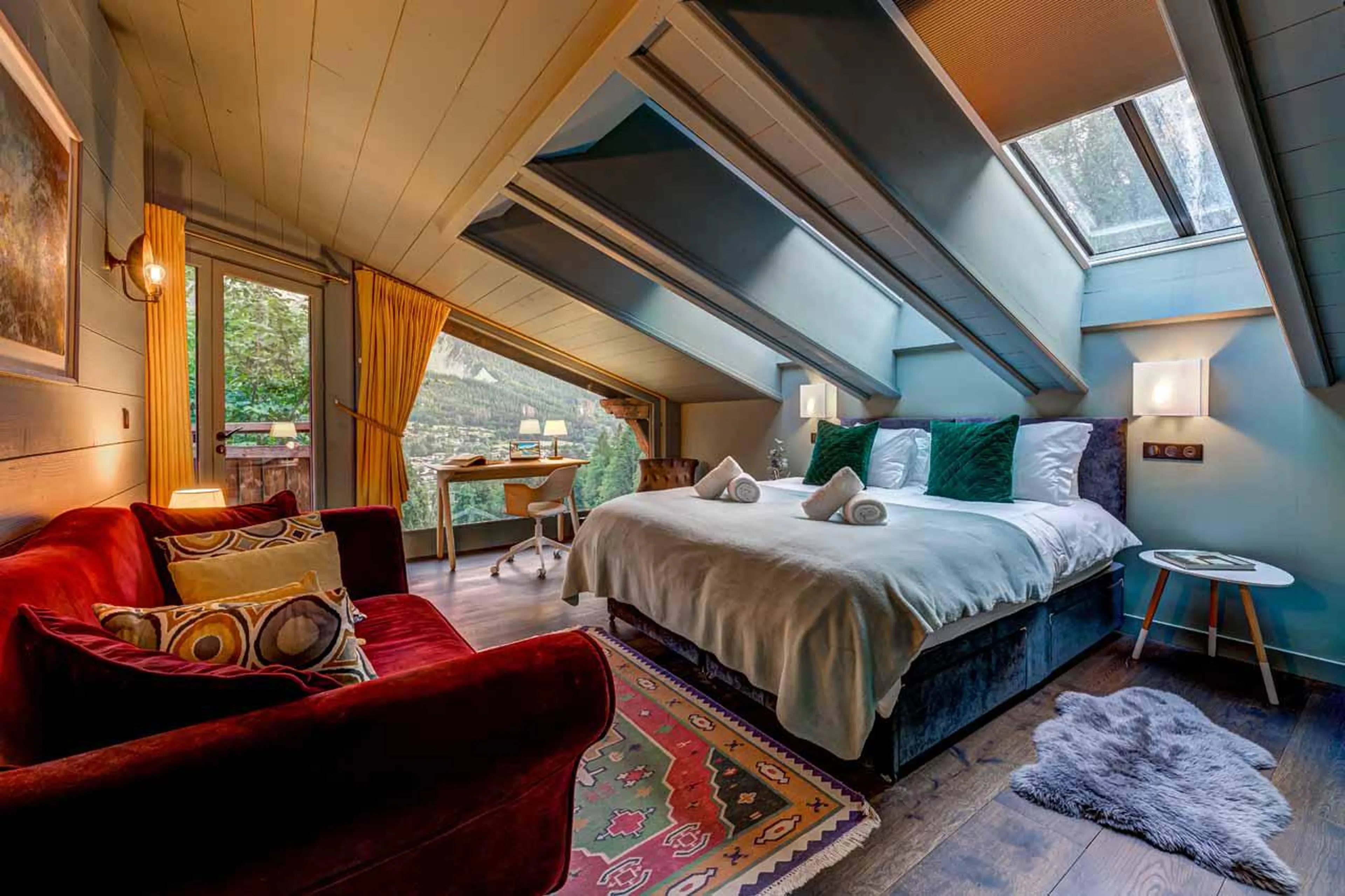 Bedroom one at Hibou in Chamonix