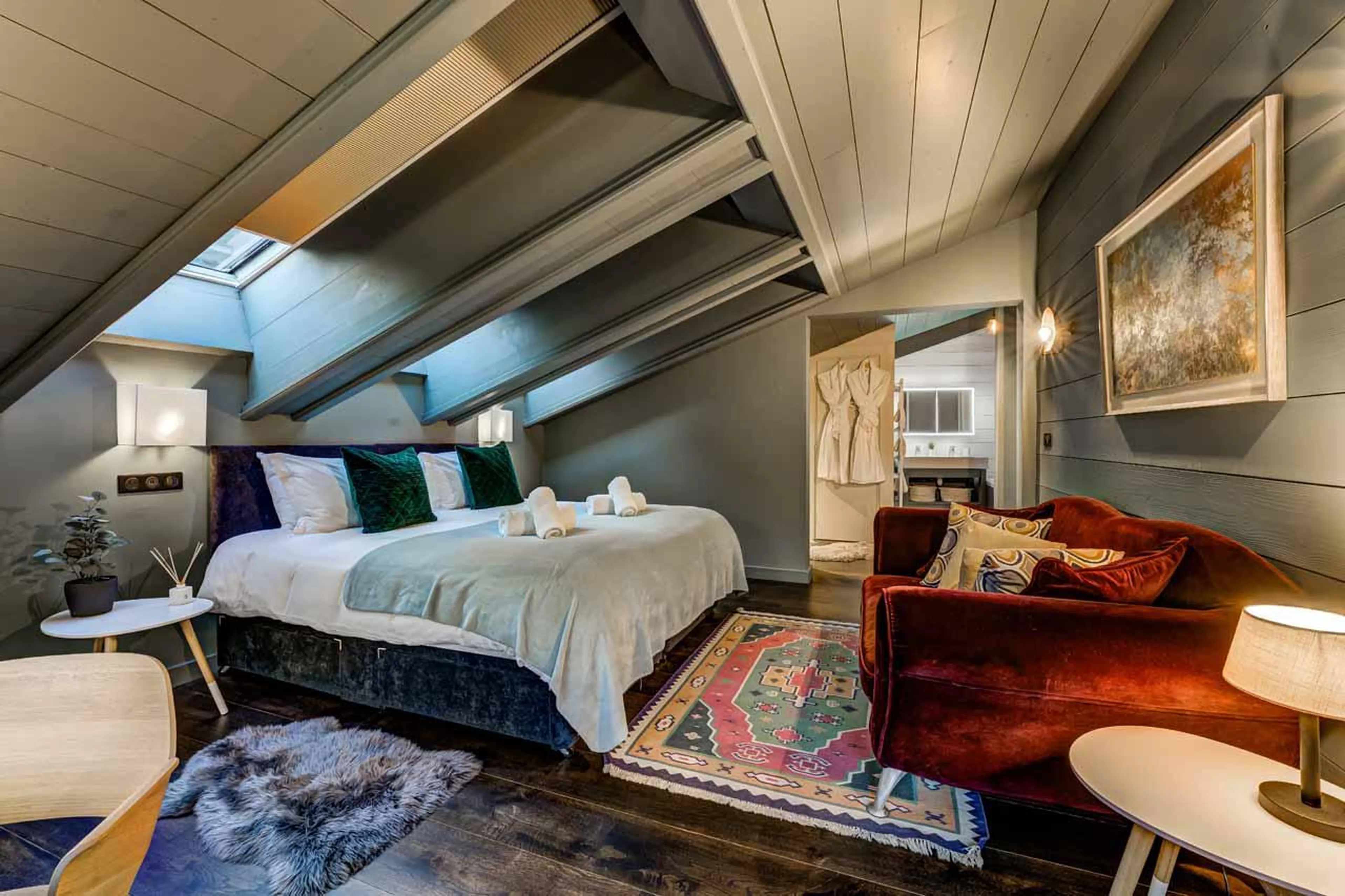 Twin/double bedroom at Hibou in Chamonix