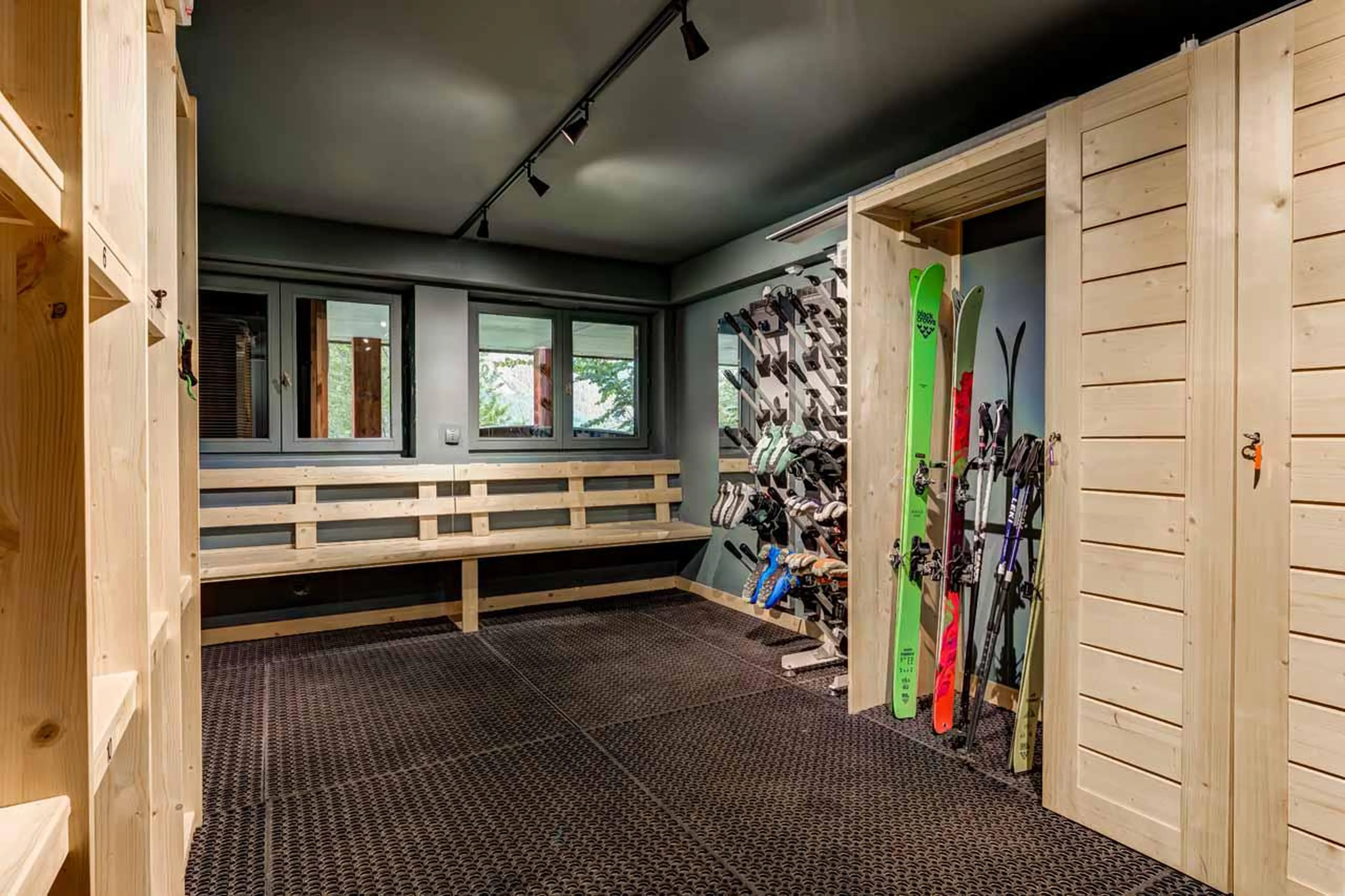 Ski room at Hibou in Chamonix