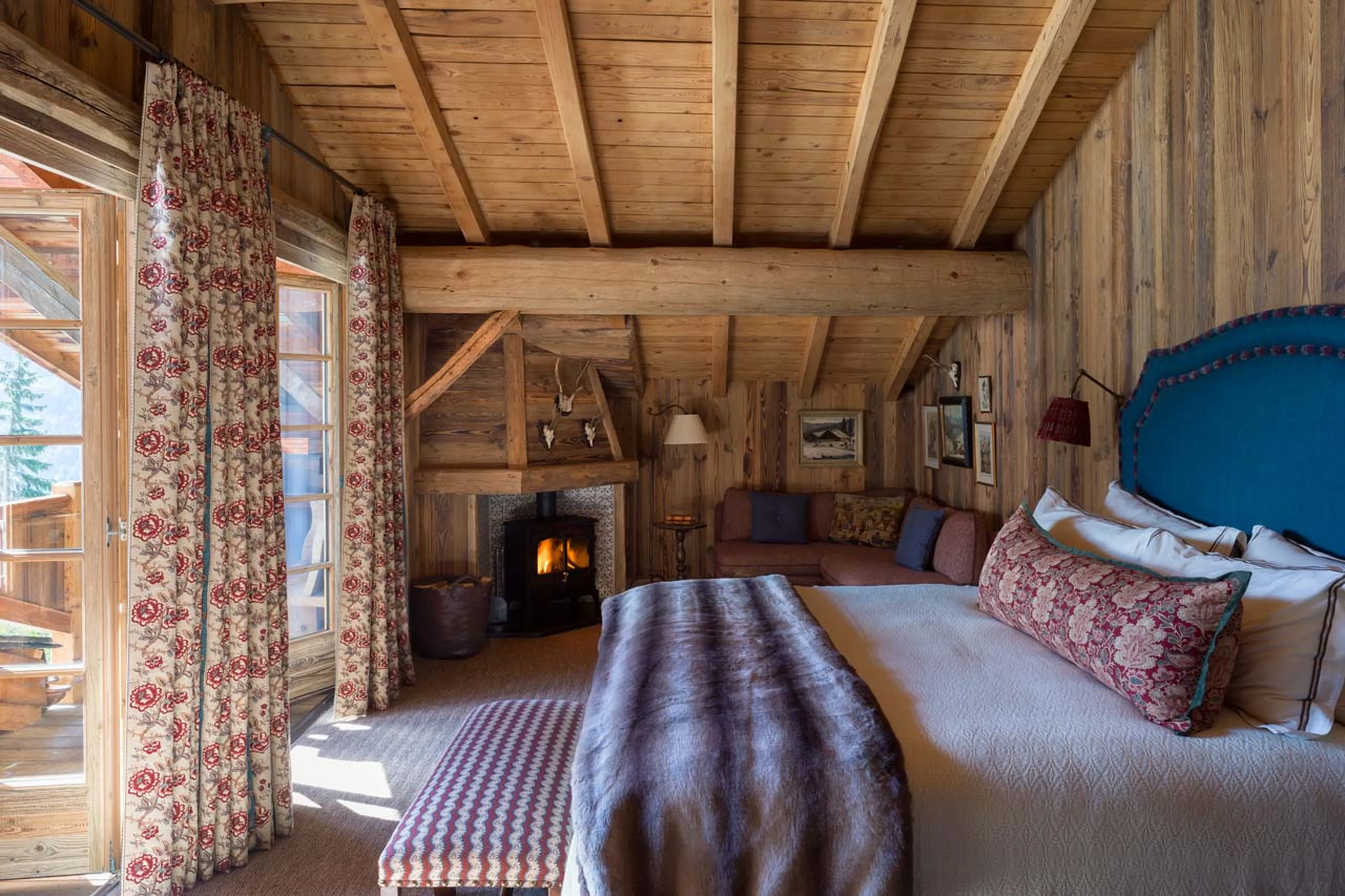 Bedroom one at Chalet Hibou in Le Miroir