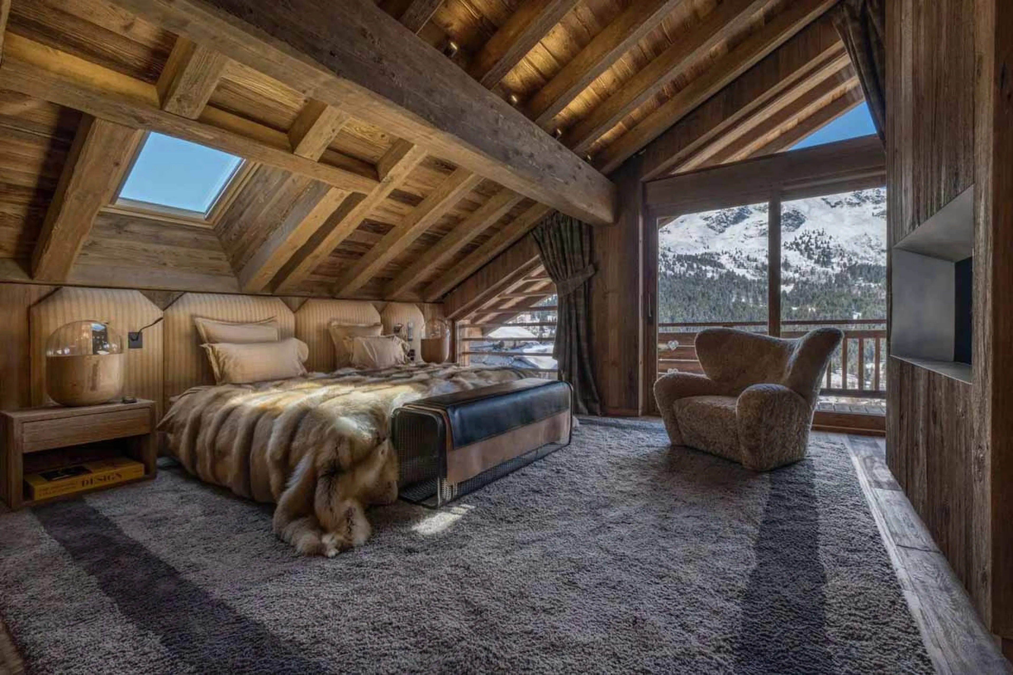 Bedroom 1 at Chalet Himalaya in Meribel